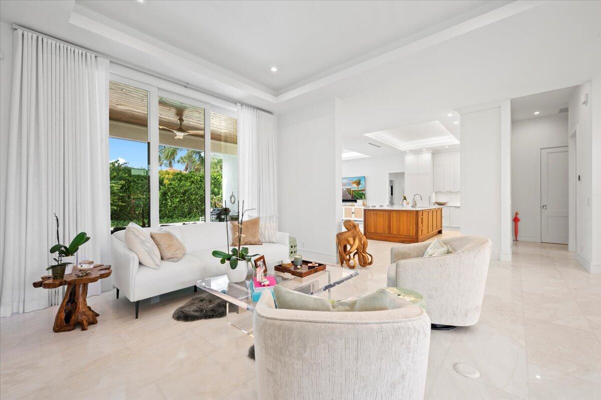 JUPITER INLET BEACH COLONY - Residential