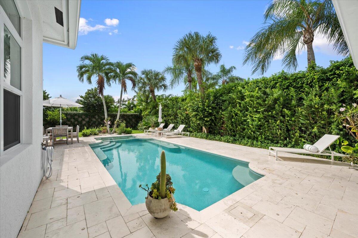 JUPITER INLET BEACH COLONY - Residential