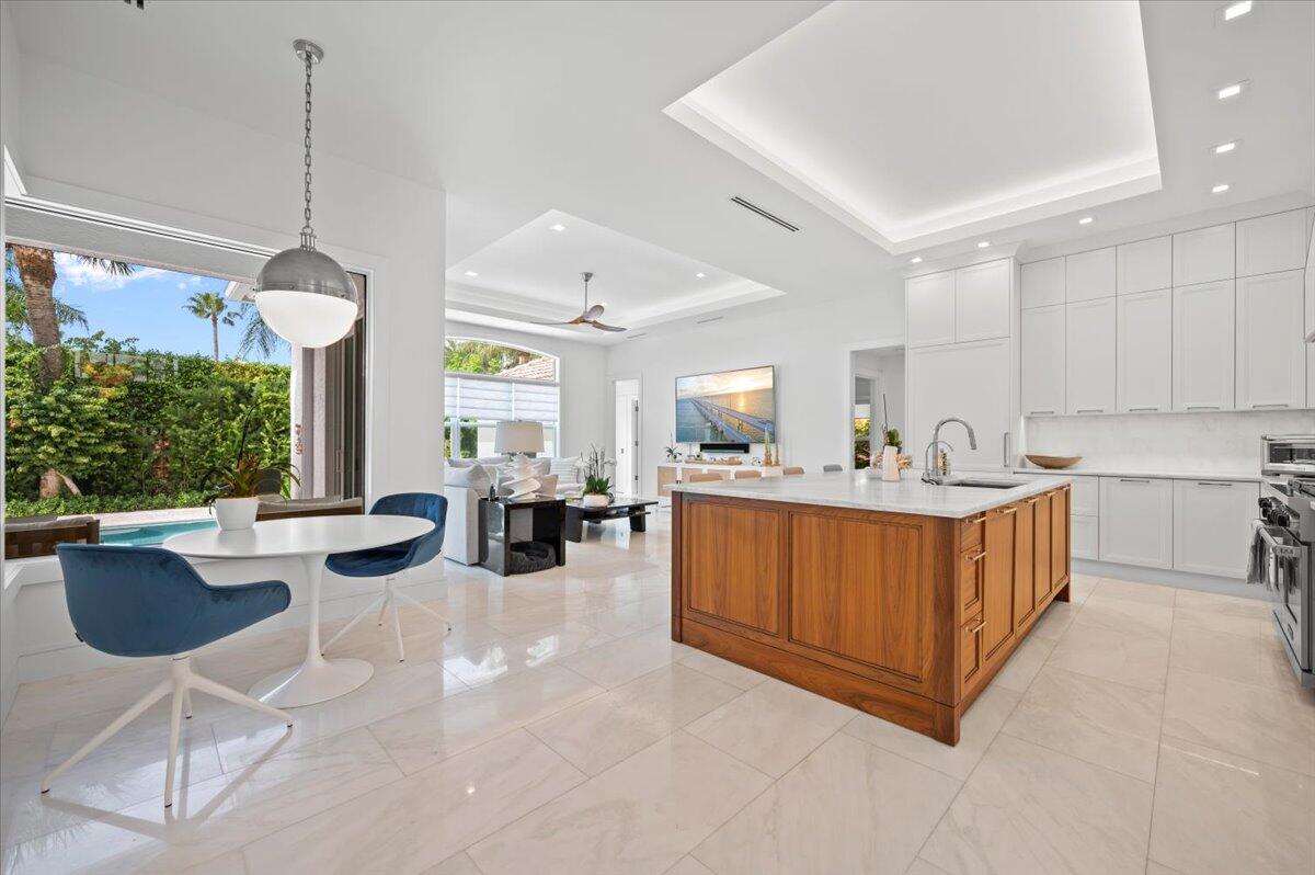 JUPITER INLET BEACH COLONY - Residential