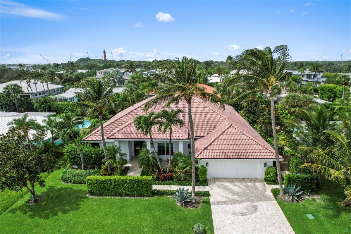 JUPITER INLET BEACH COLONY - Residential