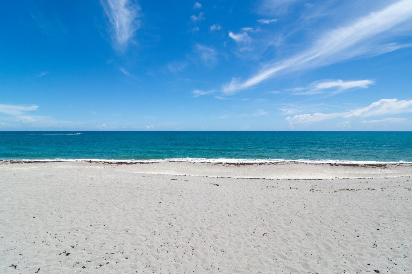 JUPITER INLET BEACH COLONY - Residential