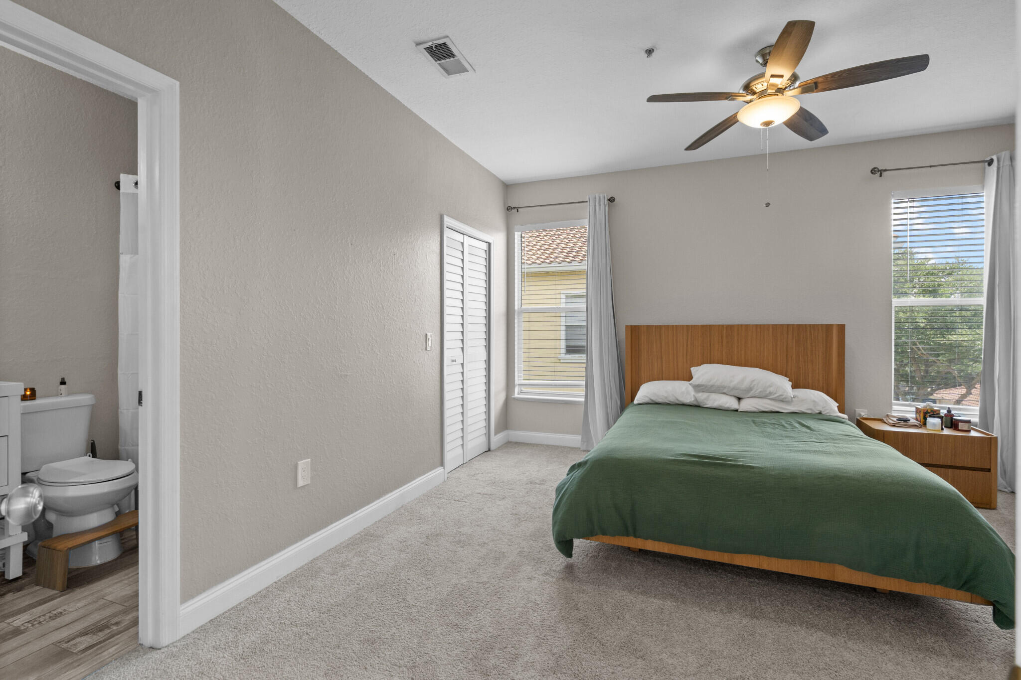 VISCONTI WEST CONDO - Residential