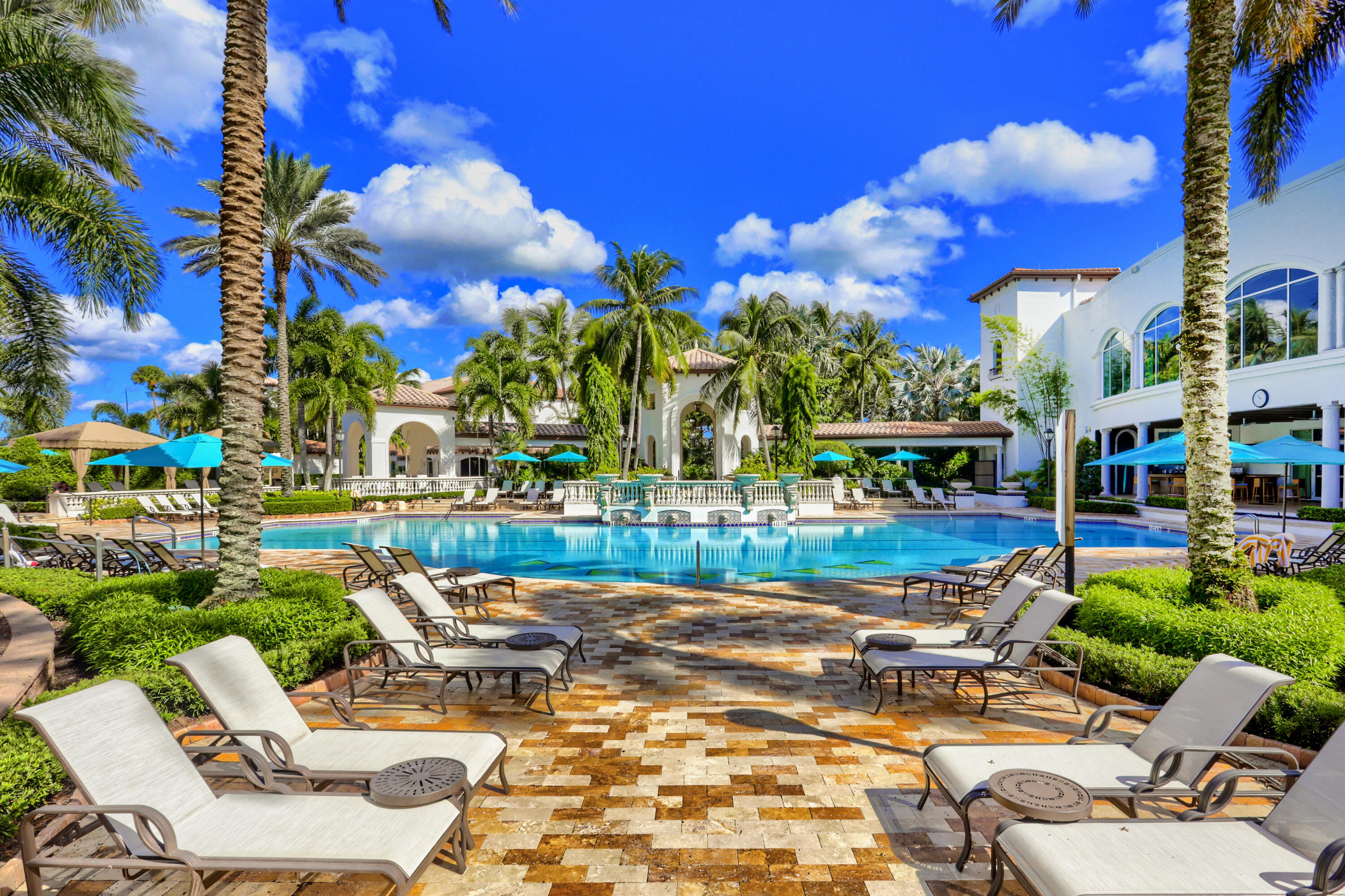 MIRASOL QUANTERA - Residential