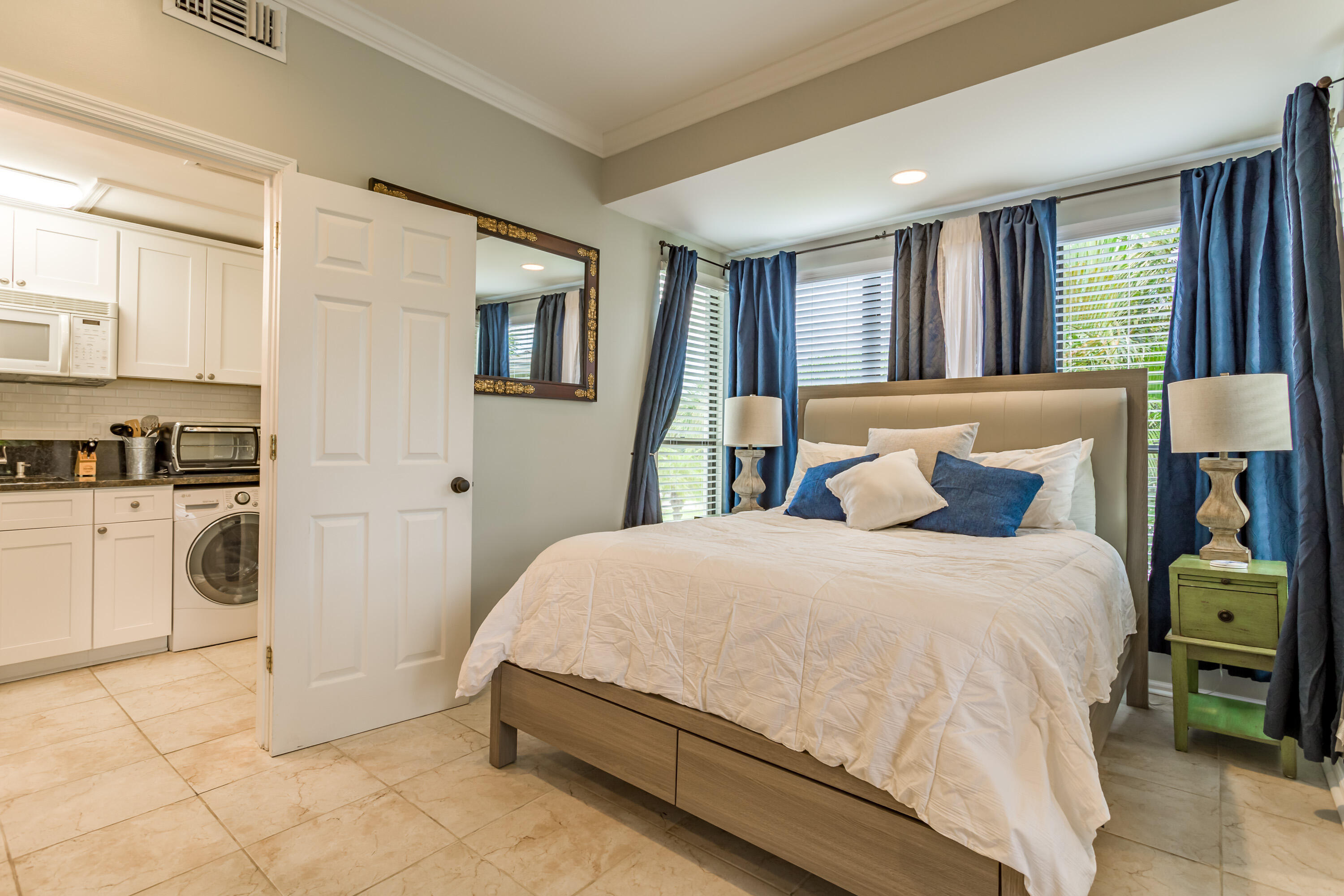 PEBBLEWOOD CONDO - Residential Lease