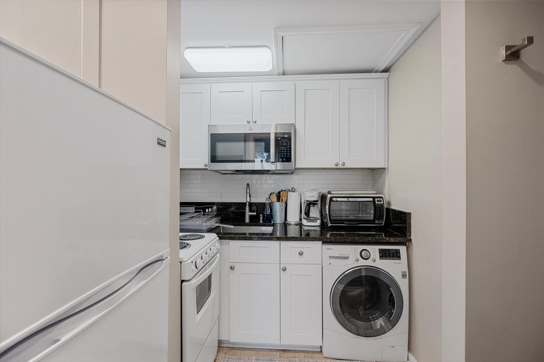 PEBBLEWOOD CONDO - Residential Lease