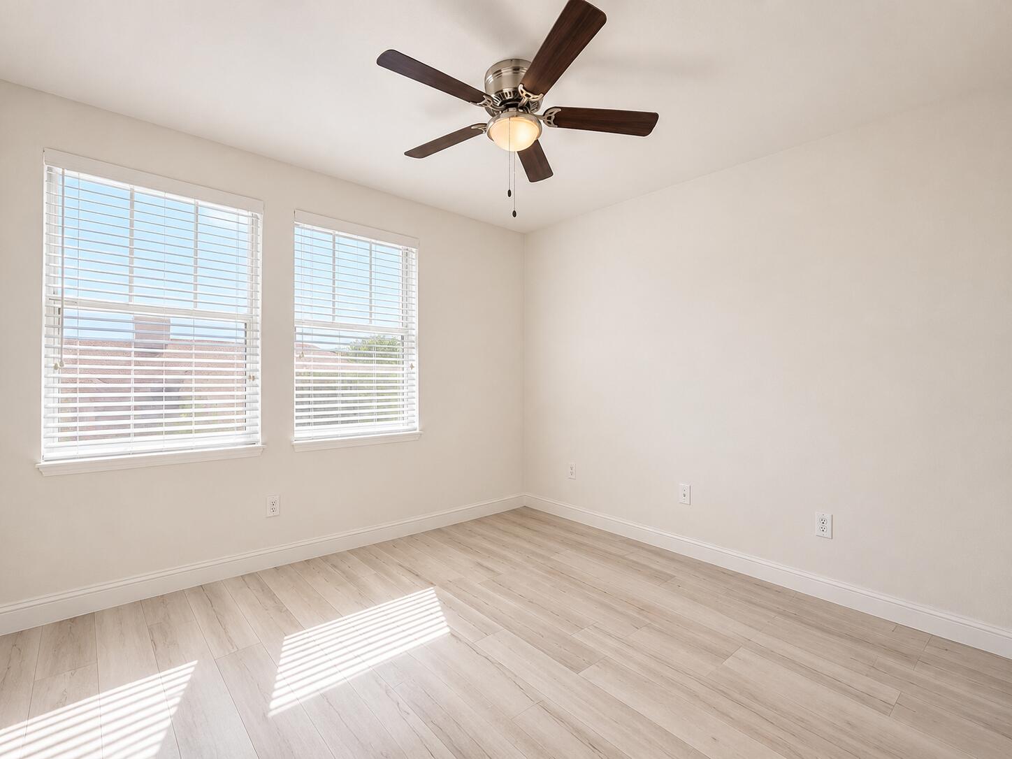 CITYSIDE CONDO - Residential Lease