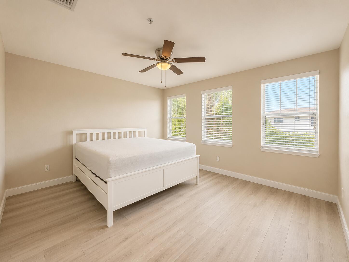 CITYSIDE CONDO - Residential Lease
