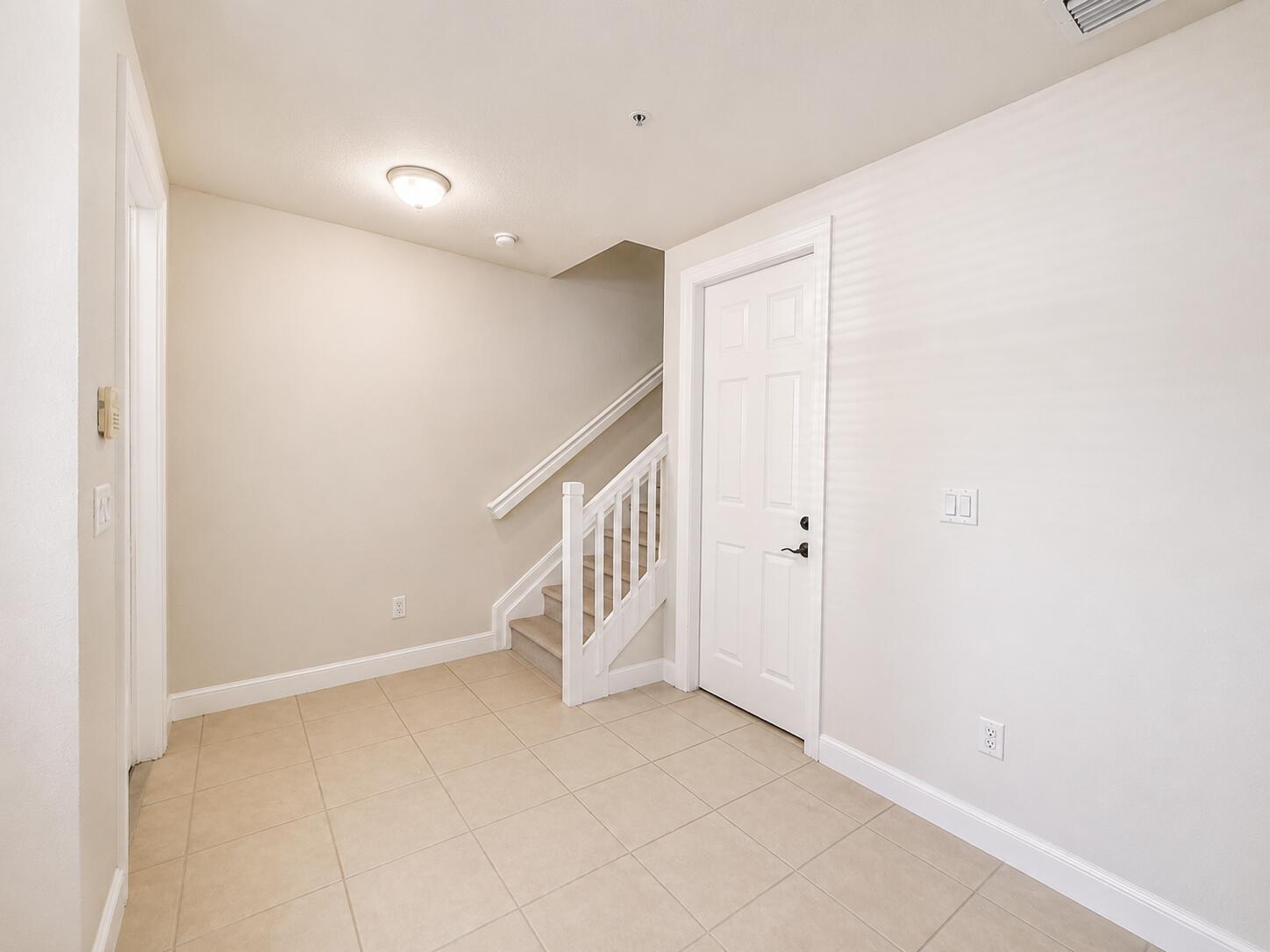 CITYSIDE CONDO - Residential Lease