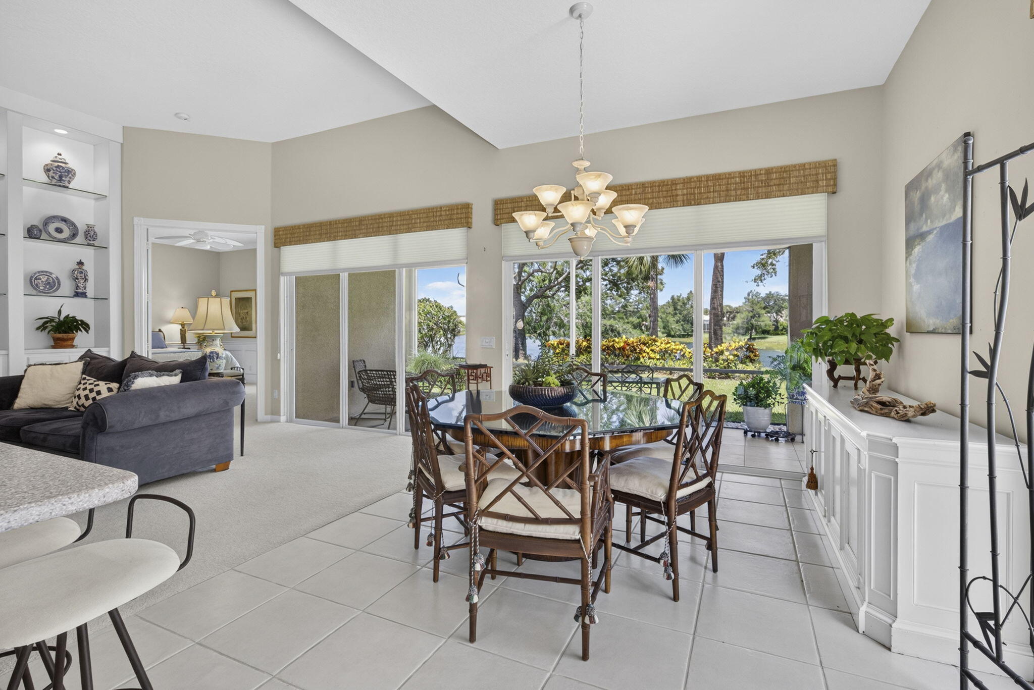 CARLETON OAKS - Residential