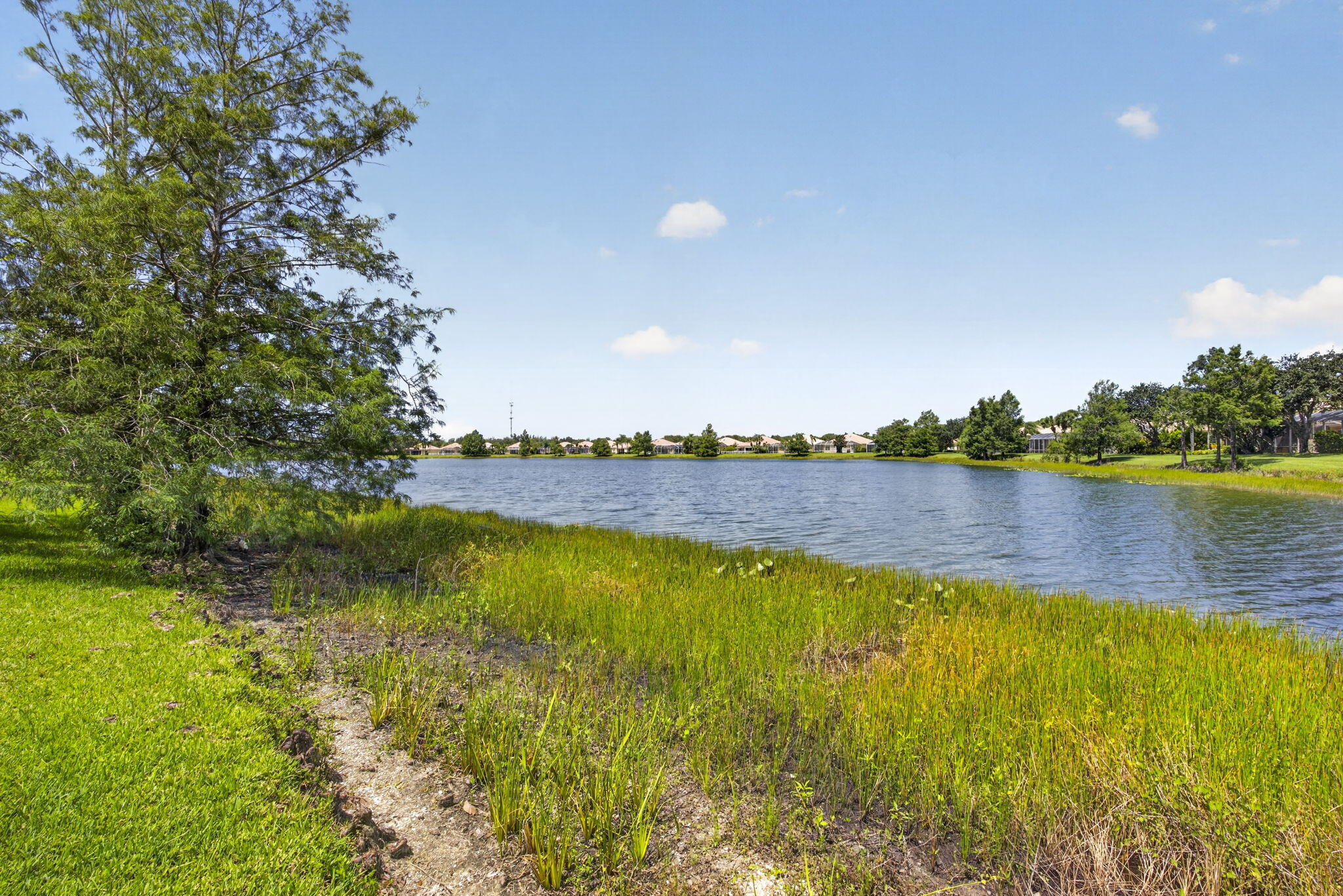 CARLETON OAKS - Residential