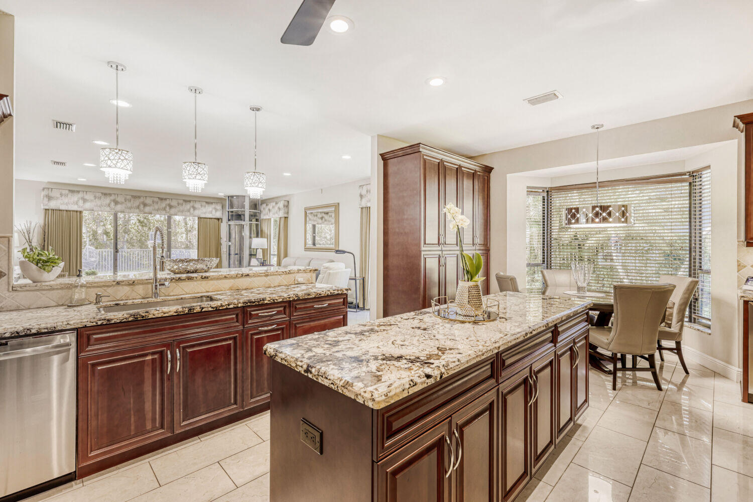 PINE TREE GOLF CLUB - Residential