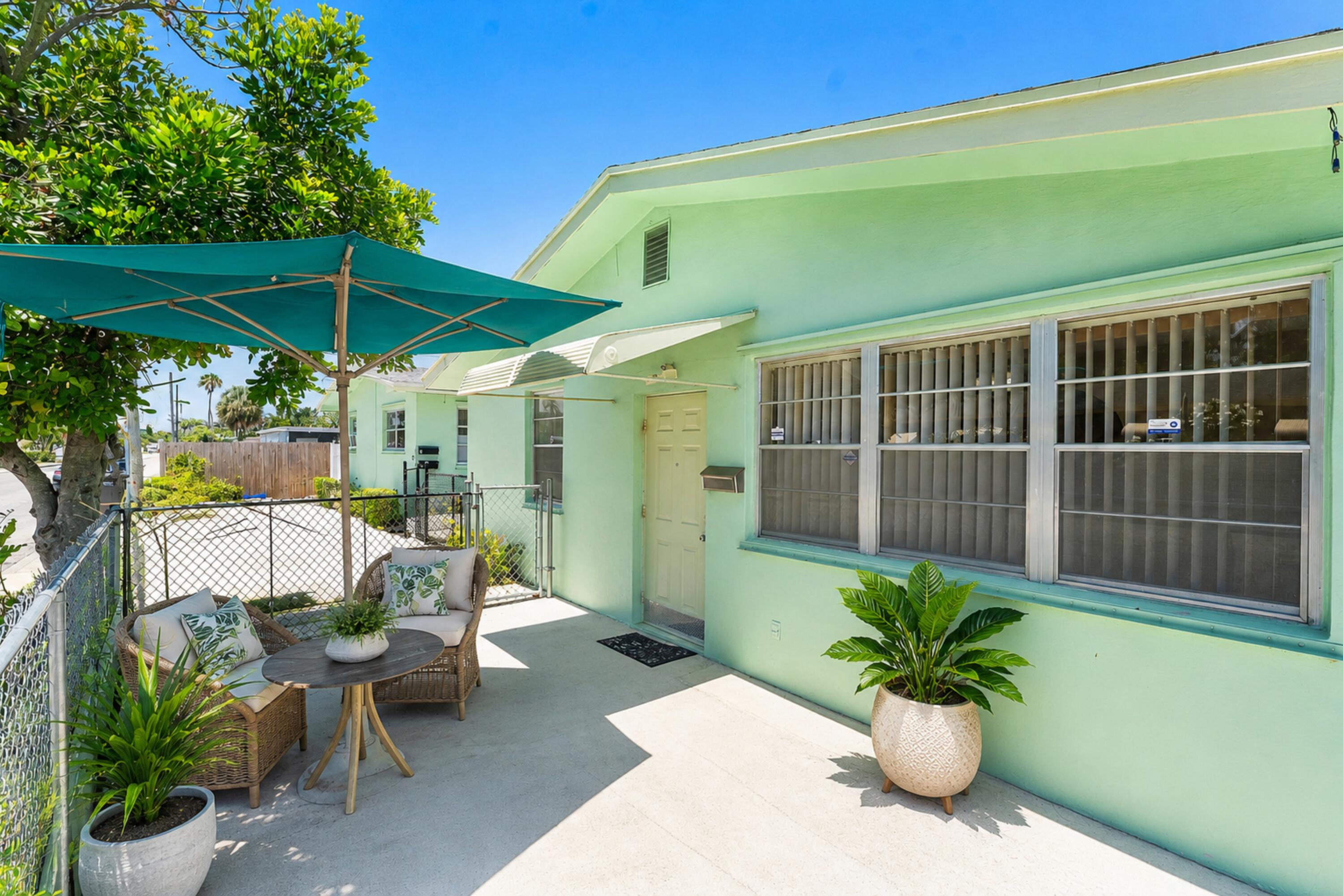 COLONIAL ESTATES - Residential Income