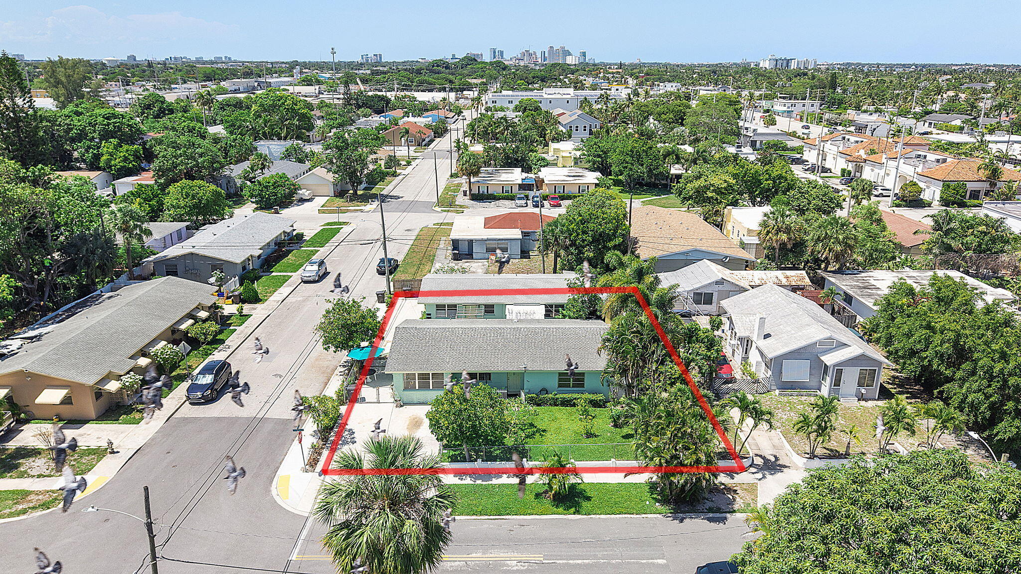 COLONIAL ESTATES - Residential Income