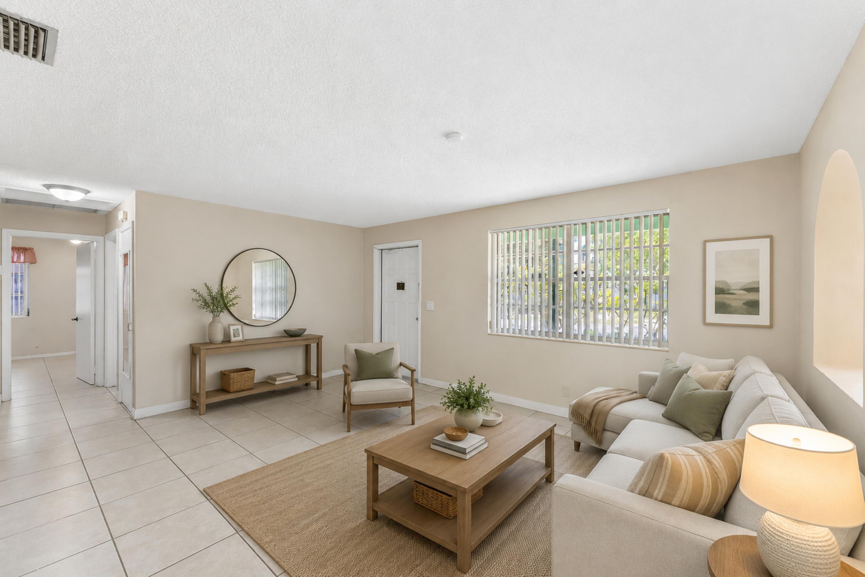 COLONIAL ESTATES - Residential Income