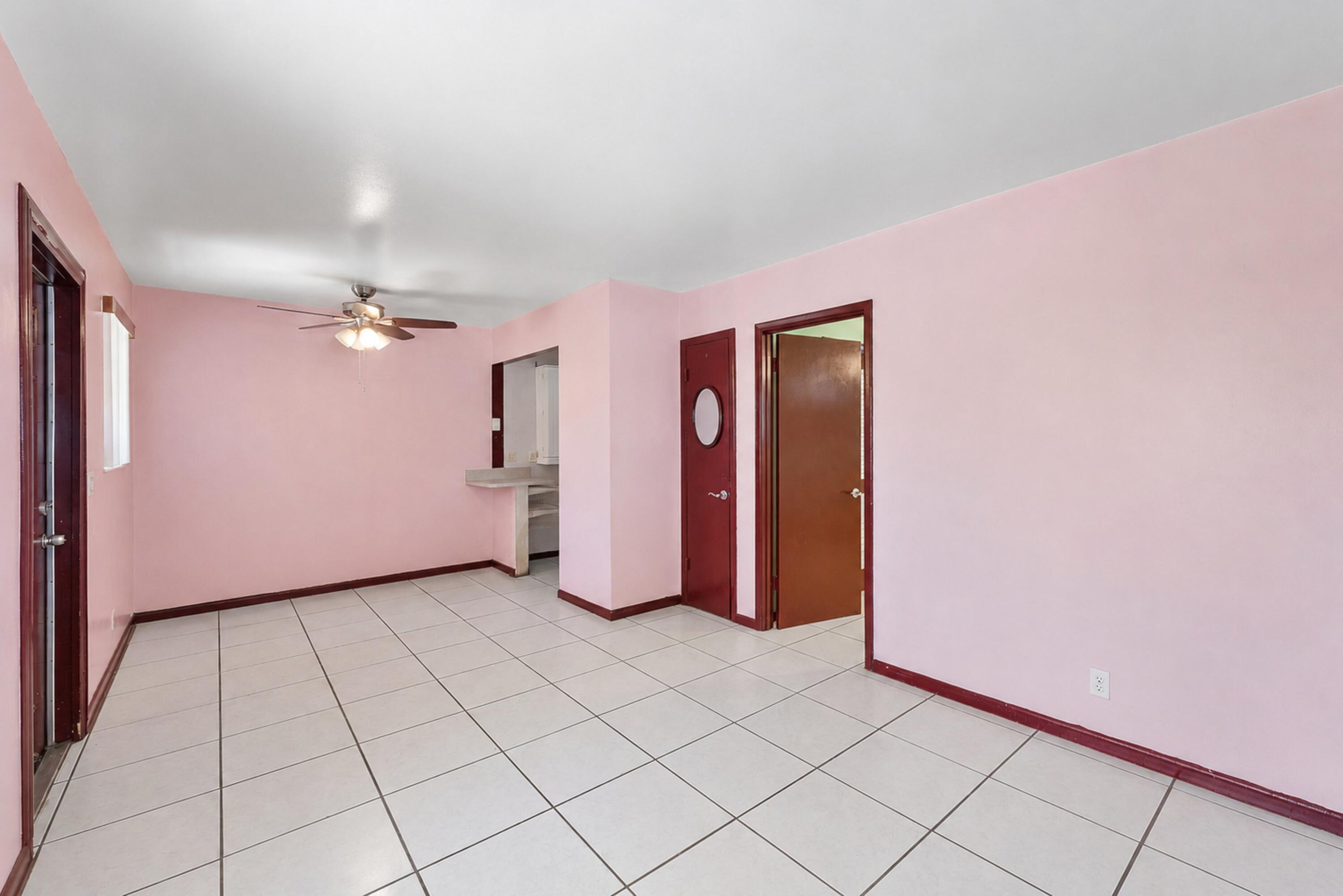 COLONIAL ESTATES - Residential Income