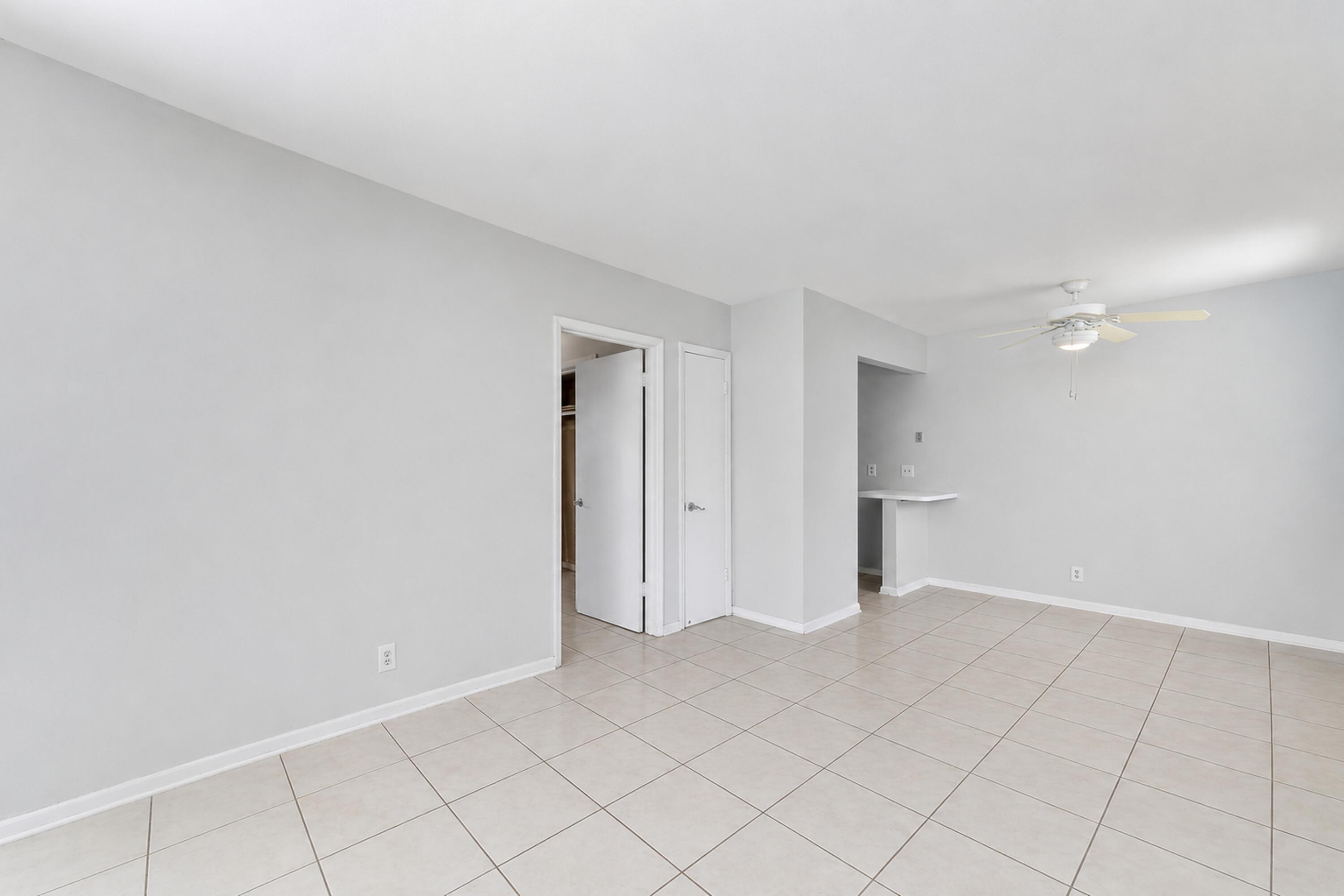 COLONIAL ESTATES - Residential Income