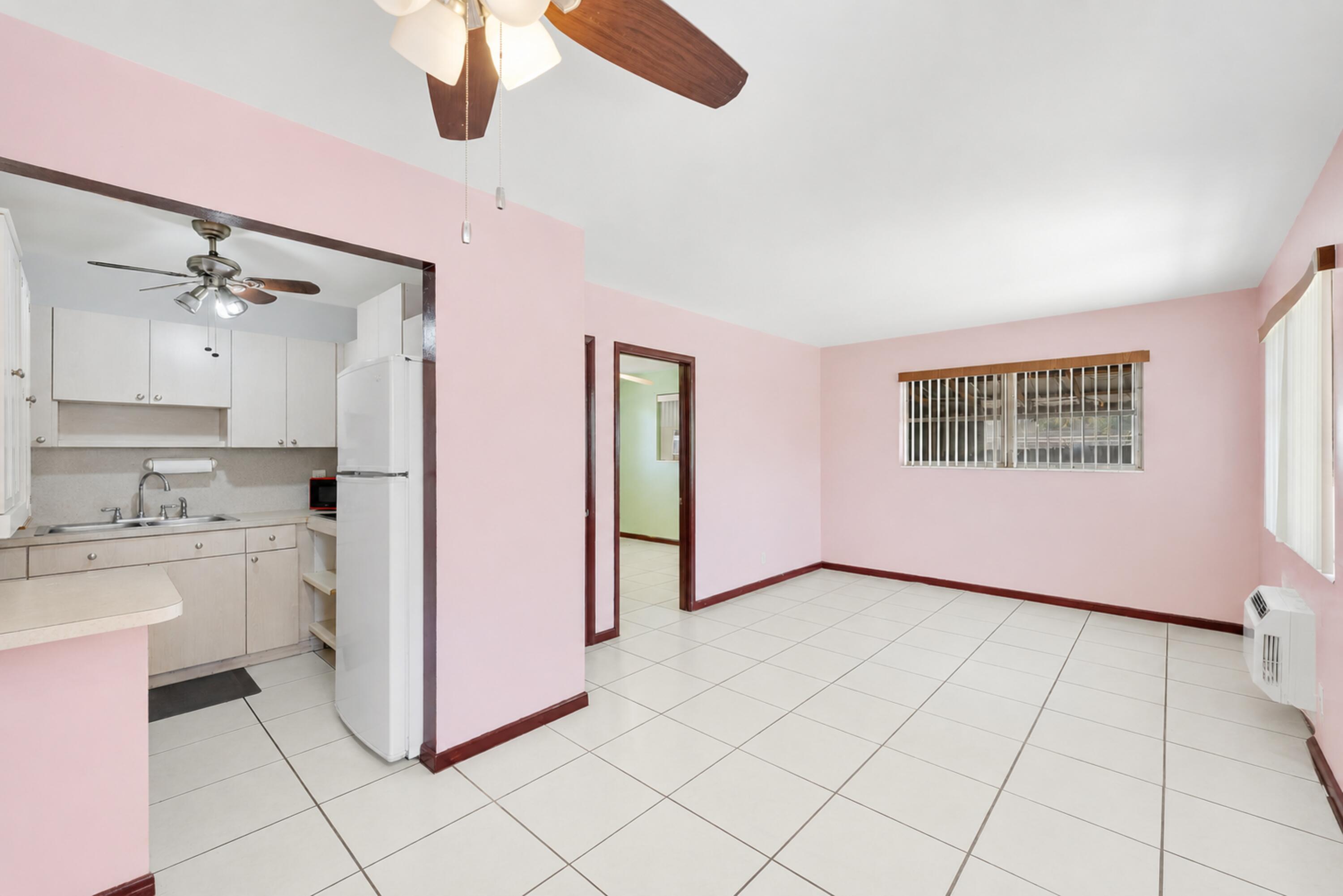COLONIAL ESTATES - Residential Income