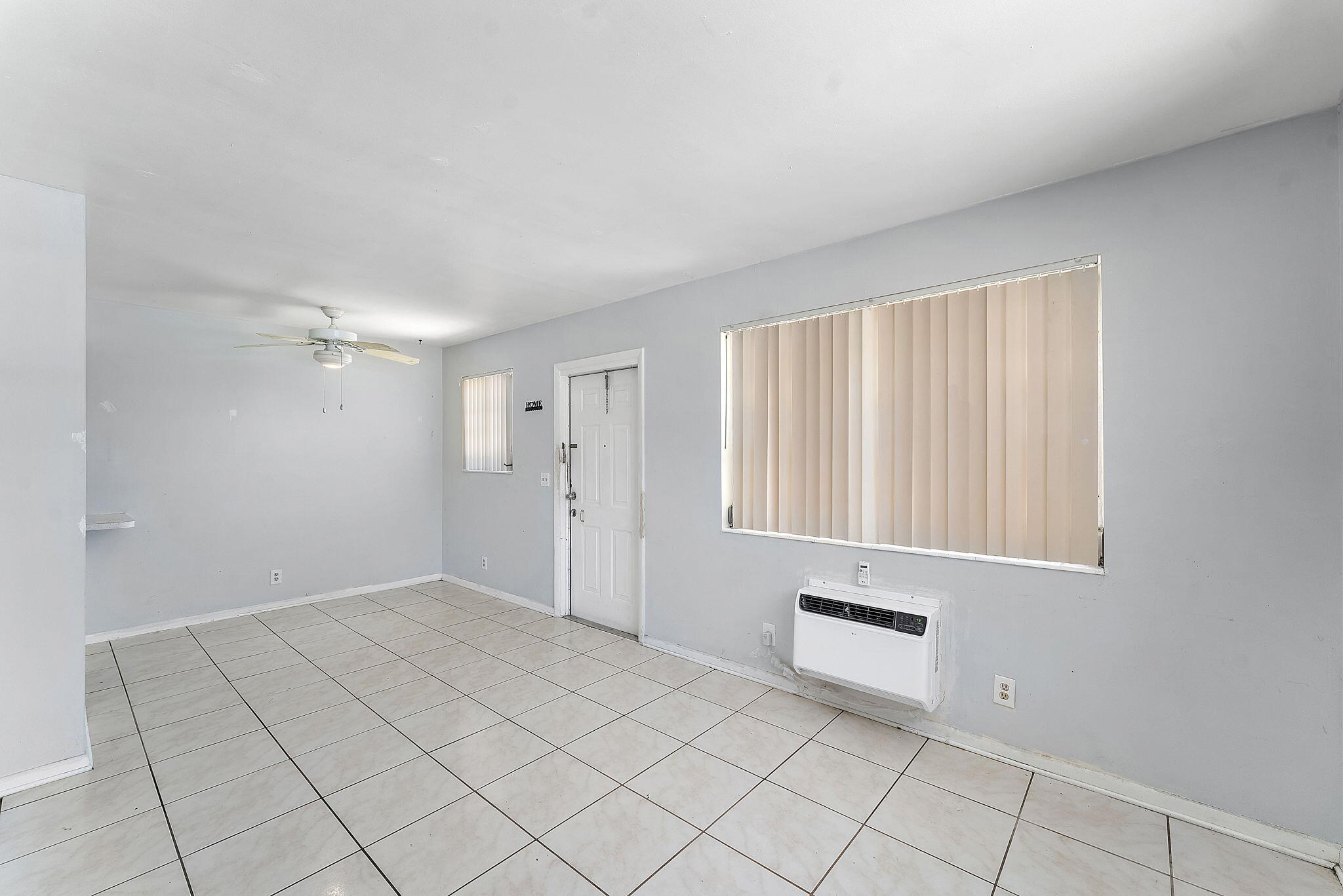 COLONIAL ESTATES - Residential Income