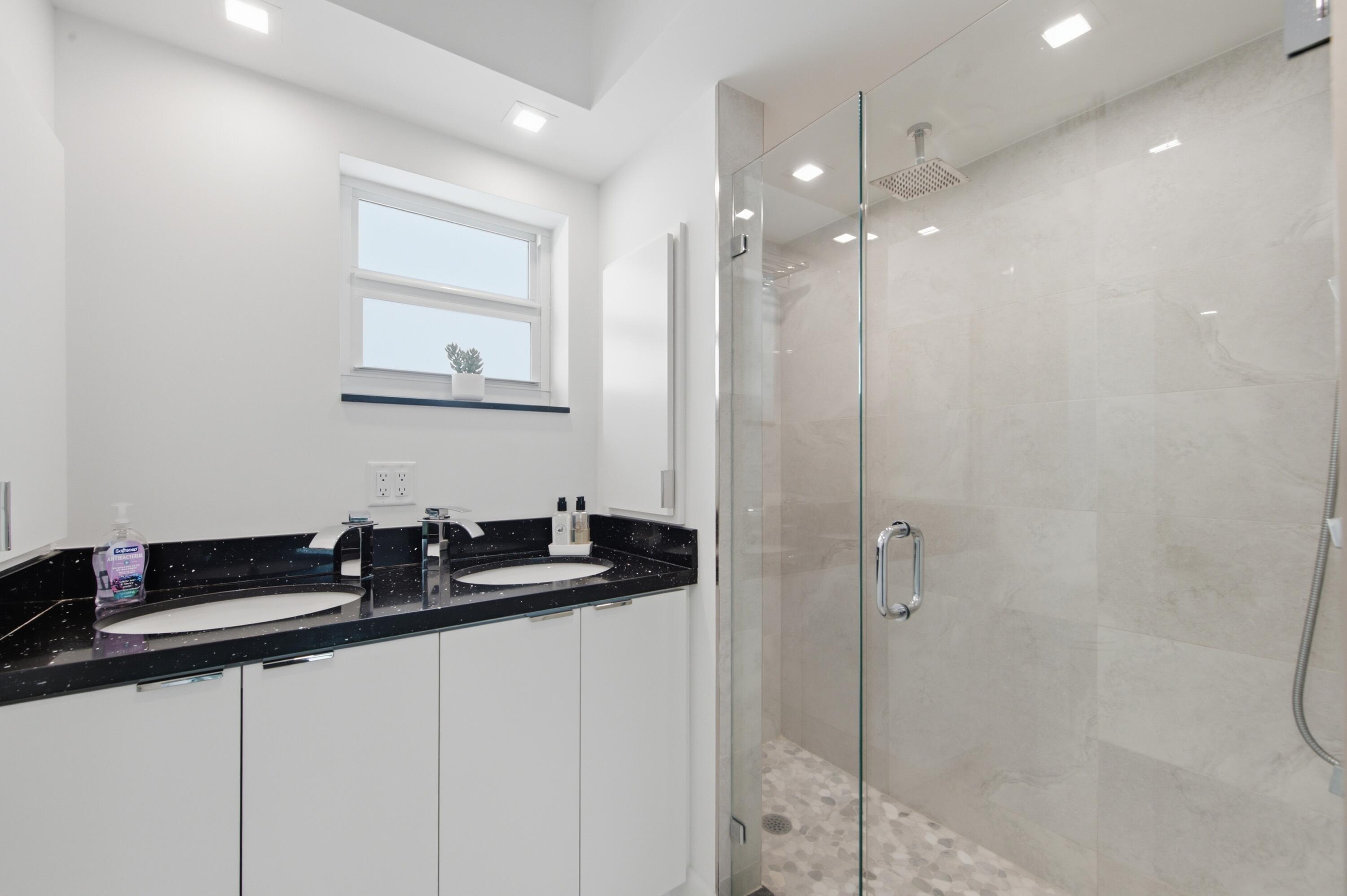 TIARA EAST CONDO - Residential