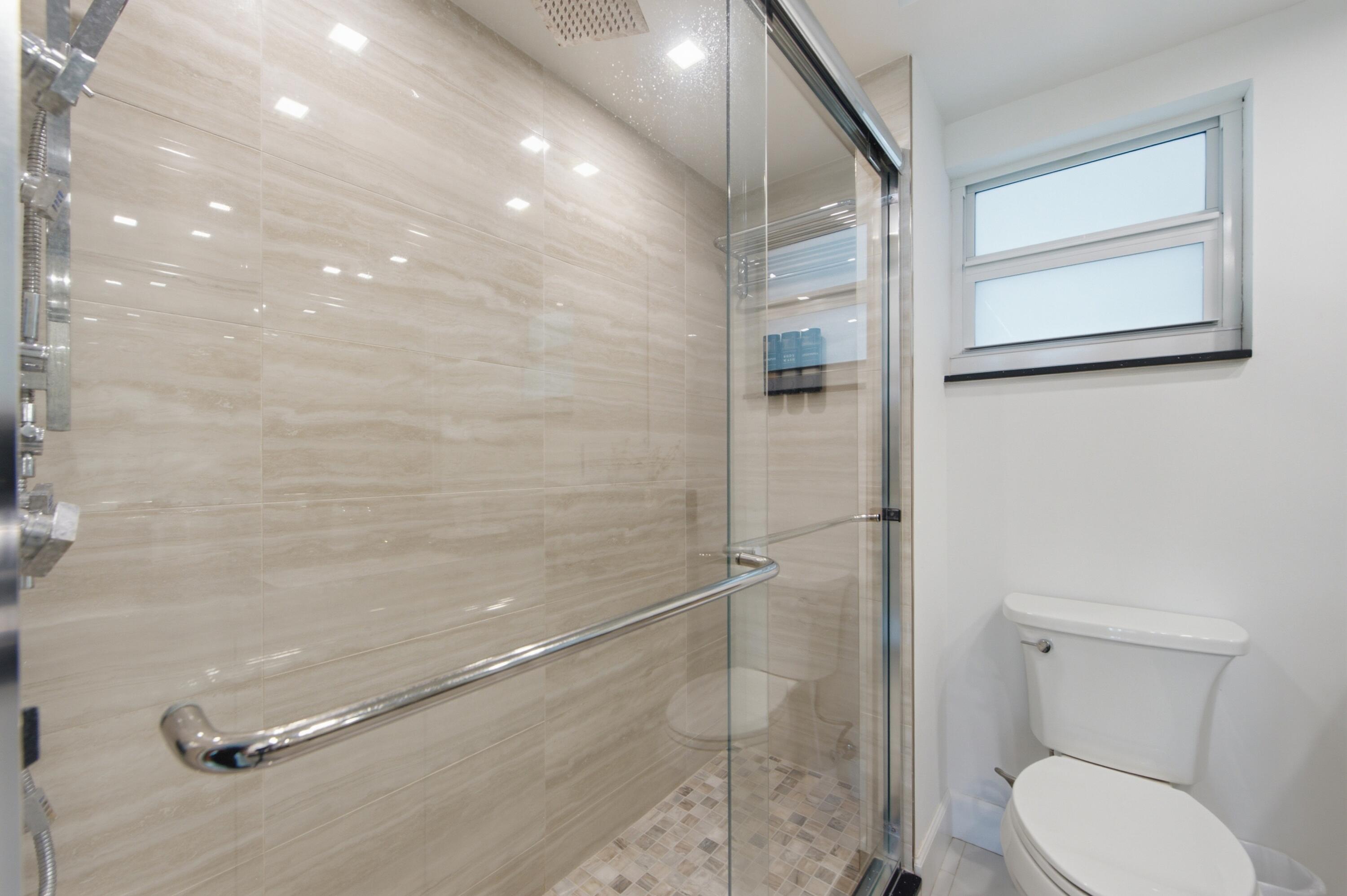 TIARA EAST CONDO - Residential