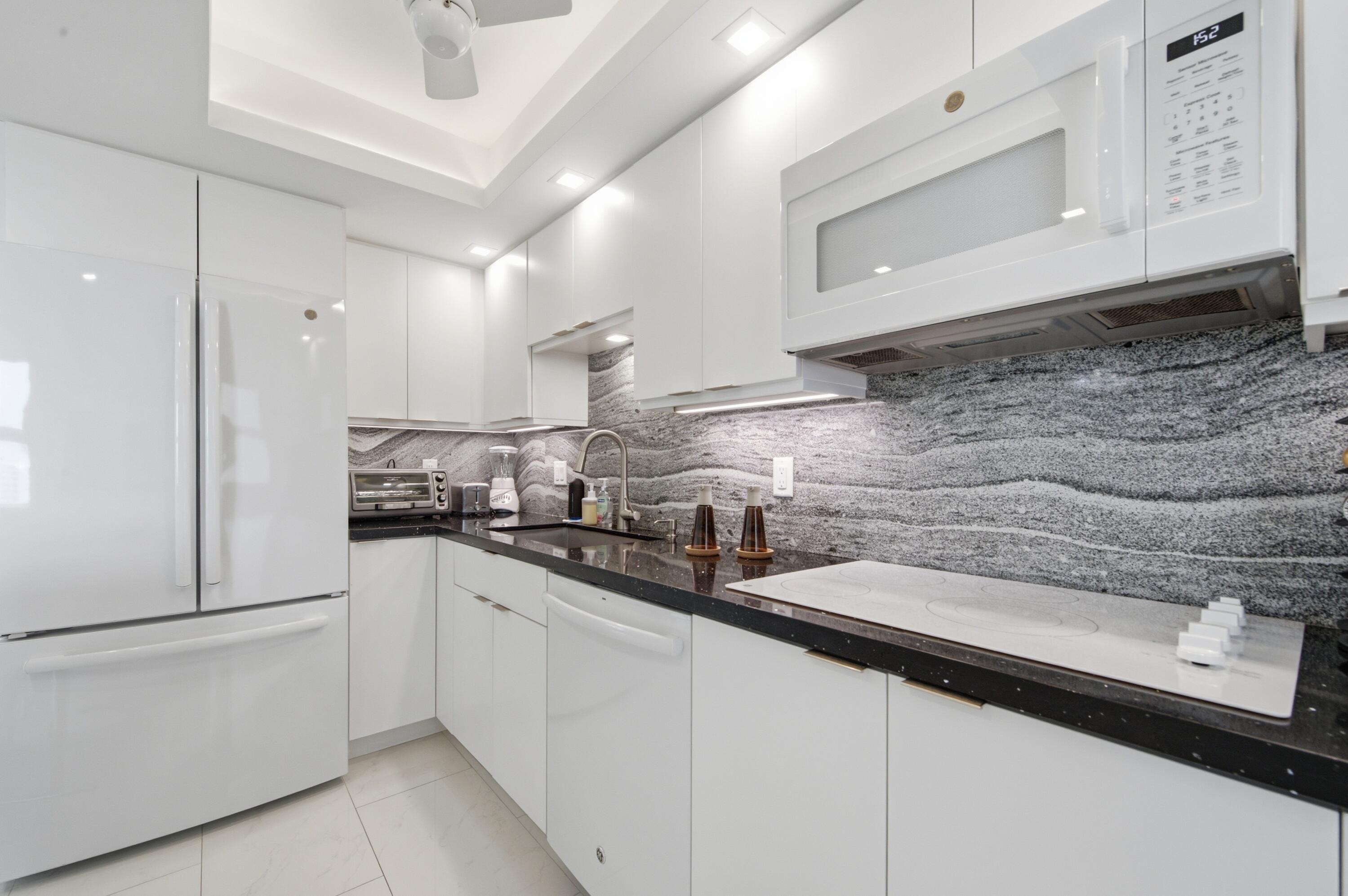TIARA EAST CONDO - Residential