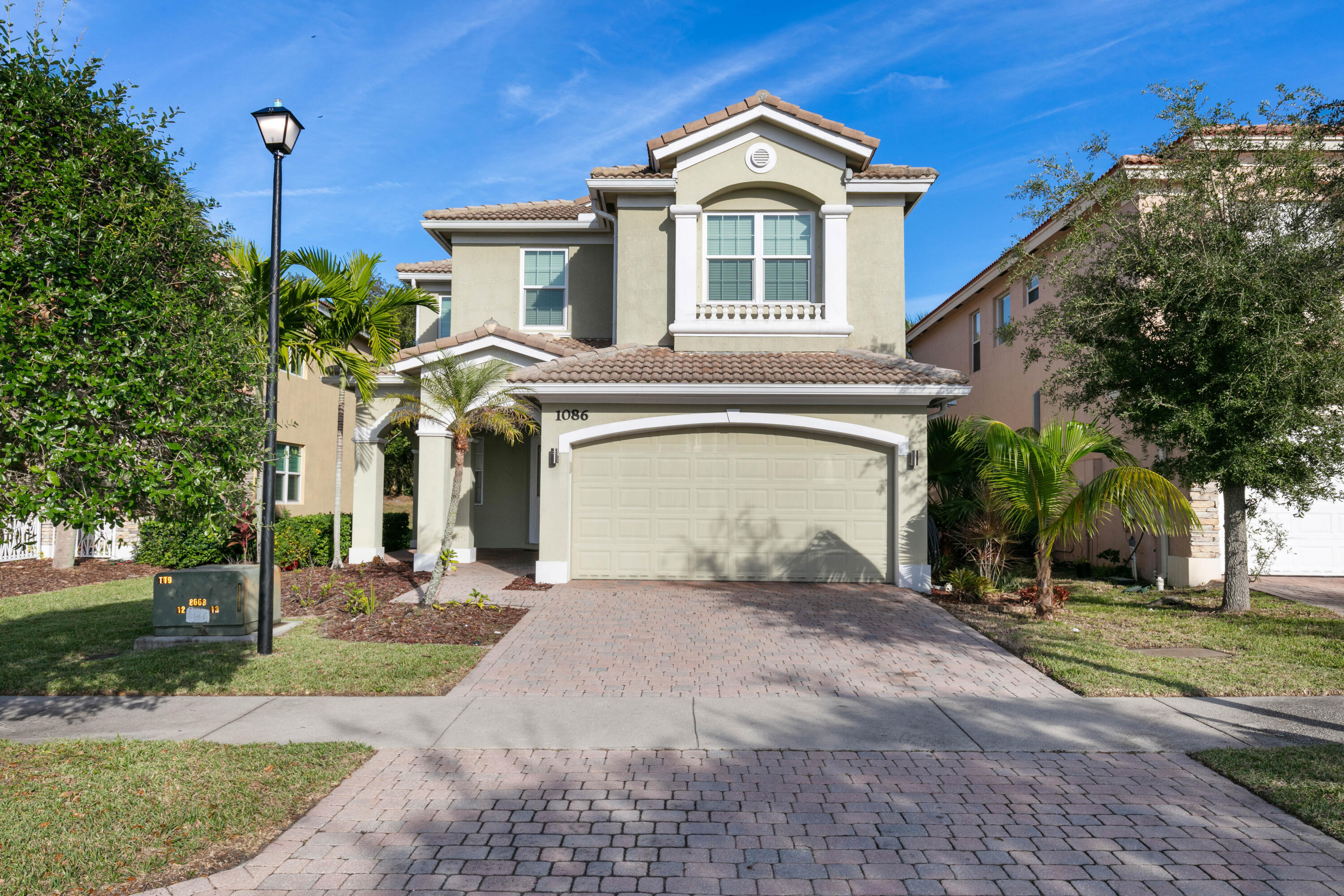 Discover the perfect blend of comfort, style, and resort-style living in this beautifully maintained home located in the highly sought-after Vizcaya Falls community.Vizcaya Falls offers an exceptional lifestyle with resort-style amenities including a sparkling community pool, fitness center, tennis courts, billiards room, scenic walking trails, clubhouse, and more. Conveniently located near shopping, dining, golf, and major highways, this home offers the perfect combination of luxury, convenience, and active community living. Enjoy relaxing mornings or evening gatherings on the oversized patio while taking advantage of Florida's beautiful weather year-round. Whether you are looking for a primary residence, seasonal getaway, or investment opportunity, this move-in-ready home is a must-see!