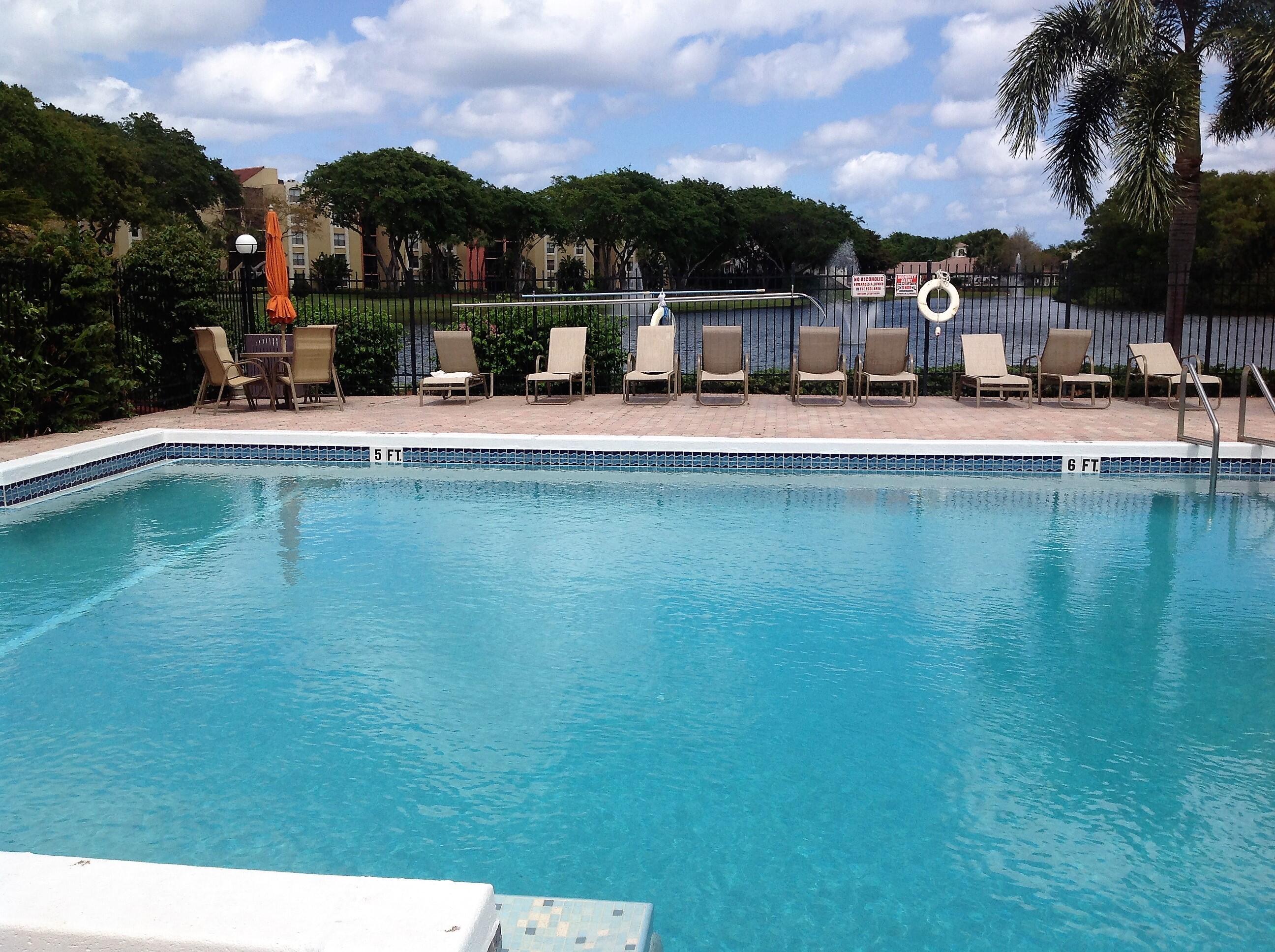 LAKESIDE CONDOMINIUM - Residential Lease