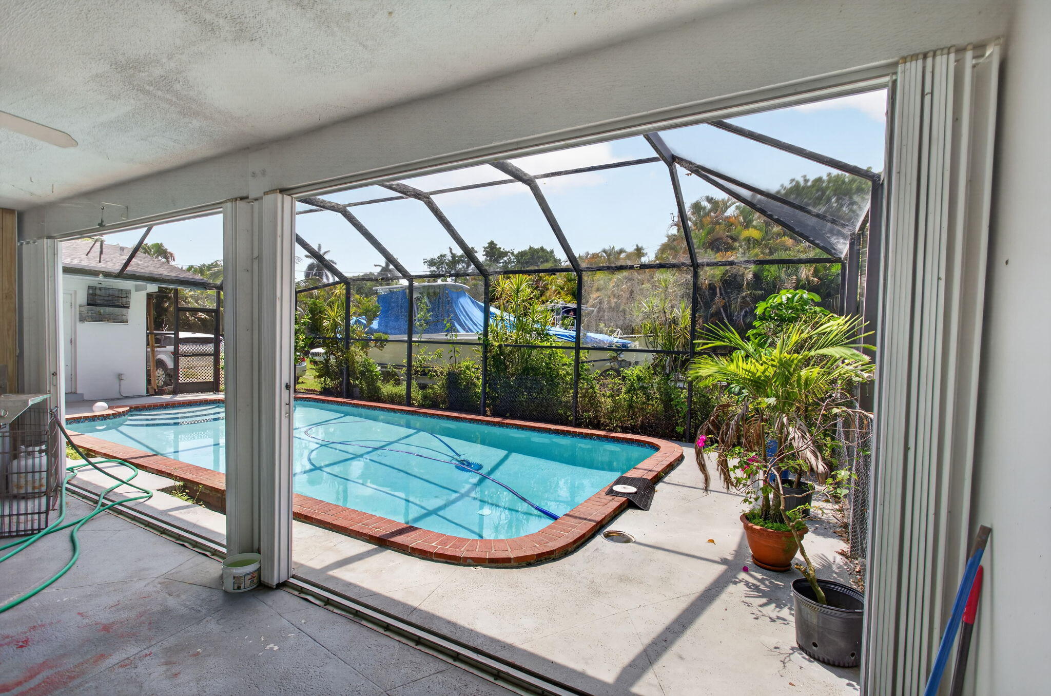 PLANTATIONS SECLUDED GARDENS - Residential