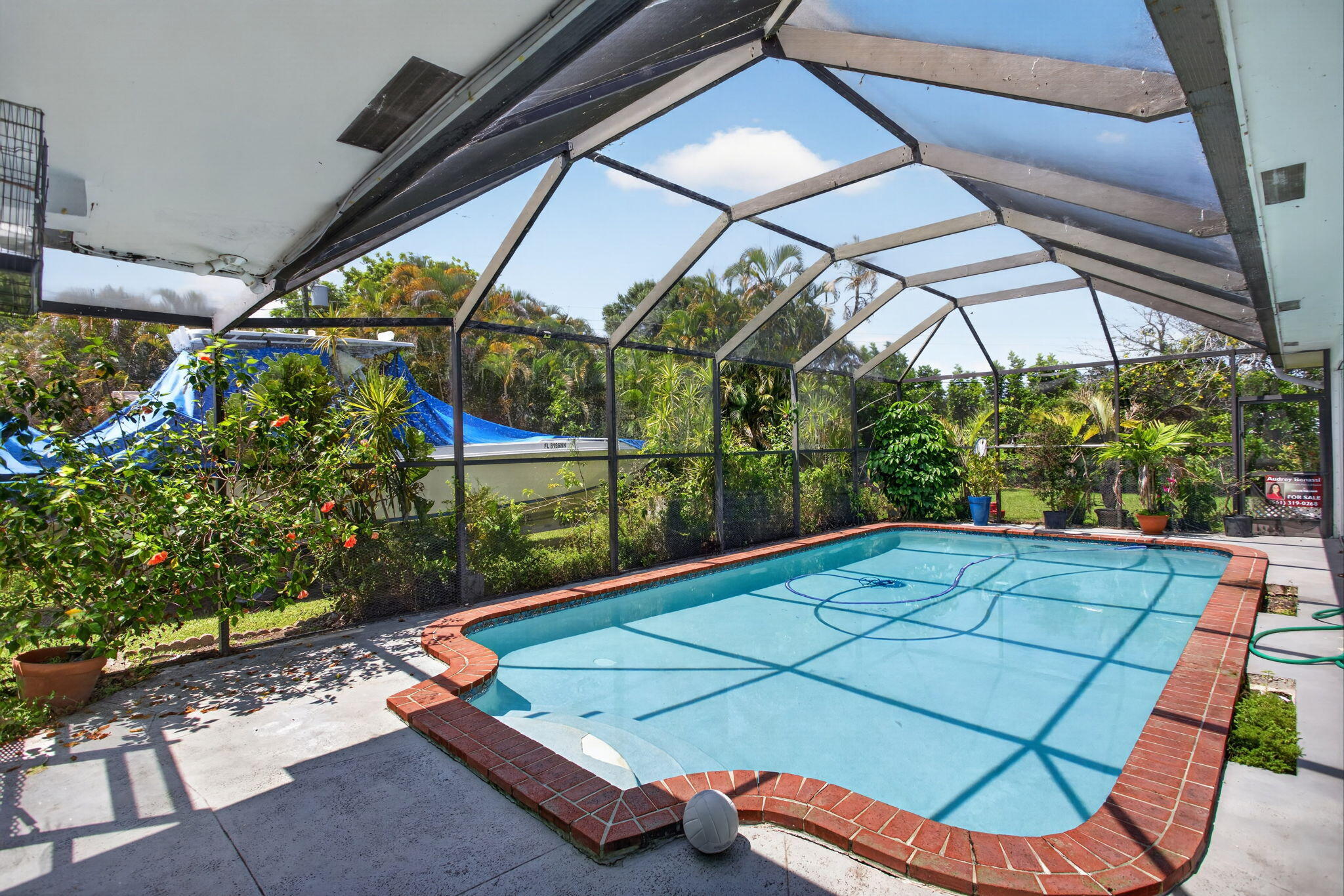 PLANTATIONS SECLUDED GARDENS - Residential