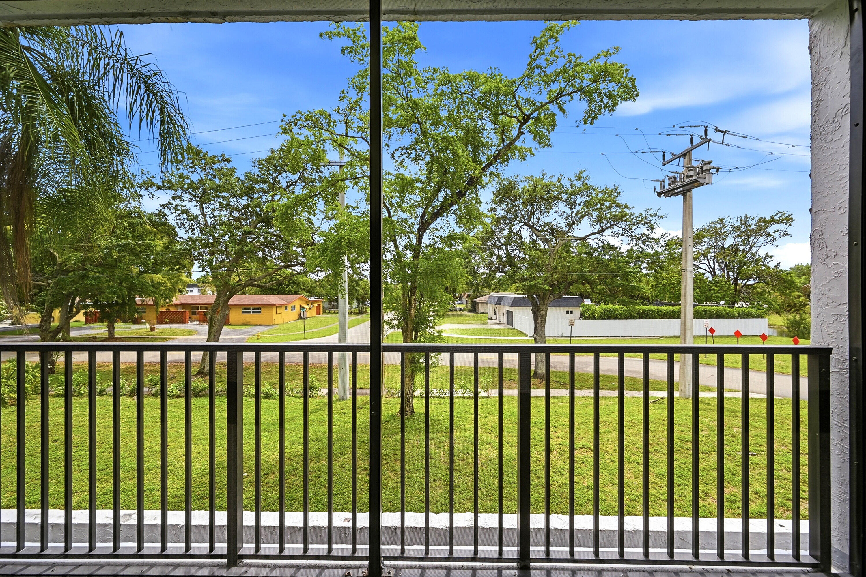 VILLAGE SQUARE CONDO - Residential