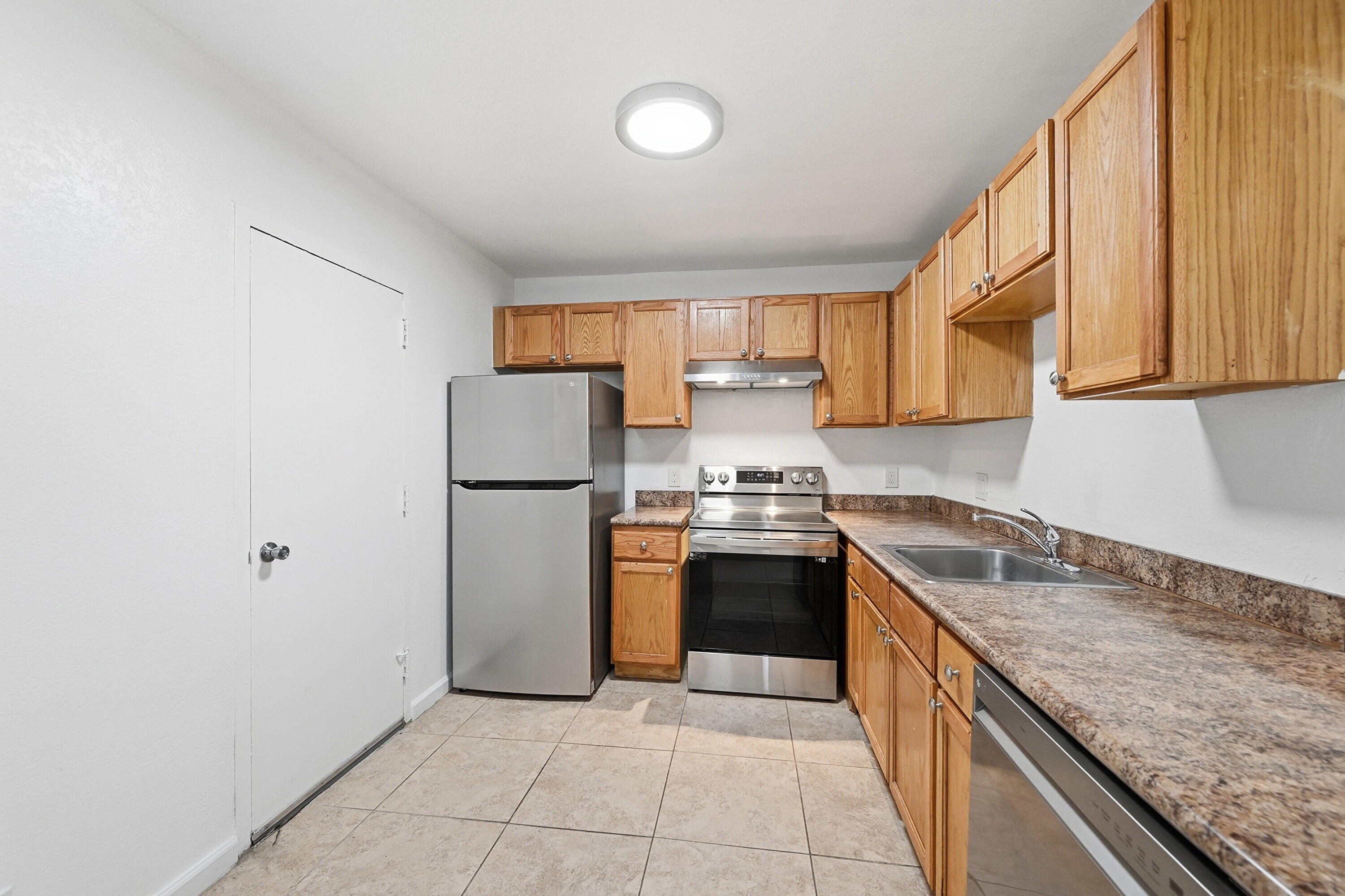 VILLAGE SQUARE CONDO - Residential
