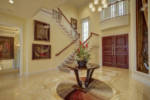 ROYAL PALM YACHT & COUNTRY CLUB - Residential