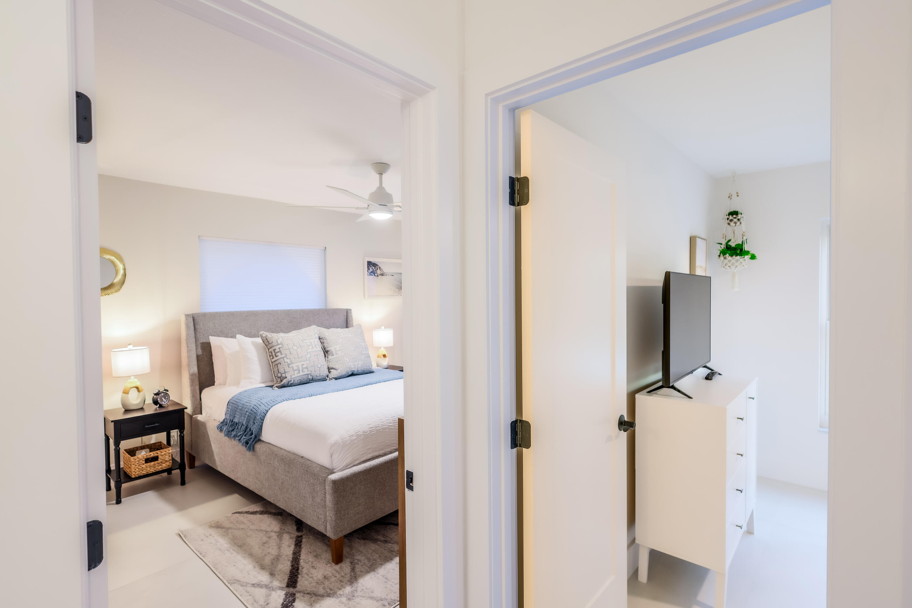 SHERWOOD PARK - Residential Lease