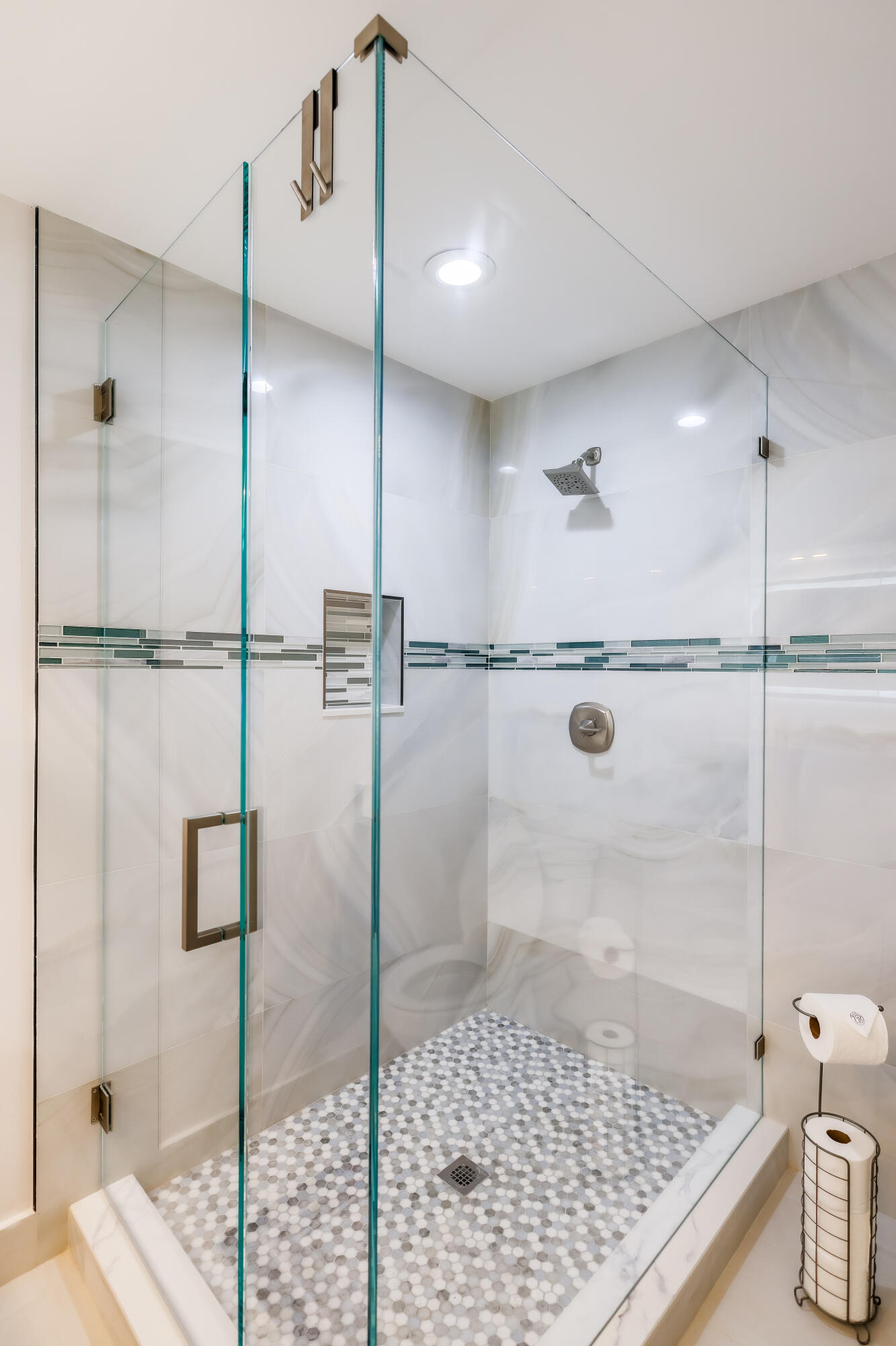 SHERWOOD PARK - Residential Lease