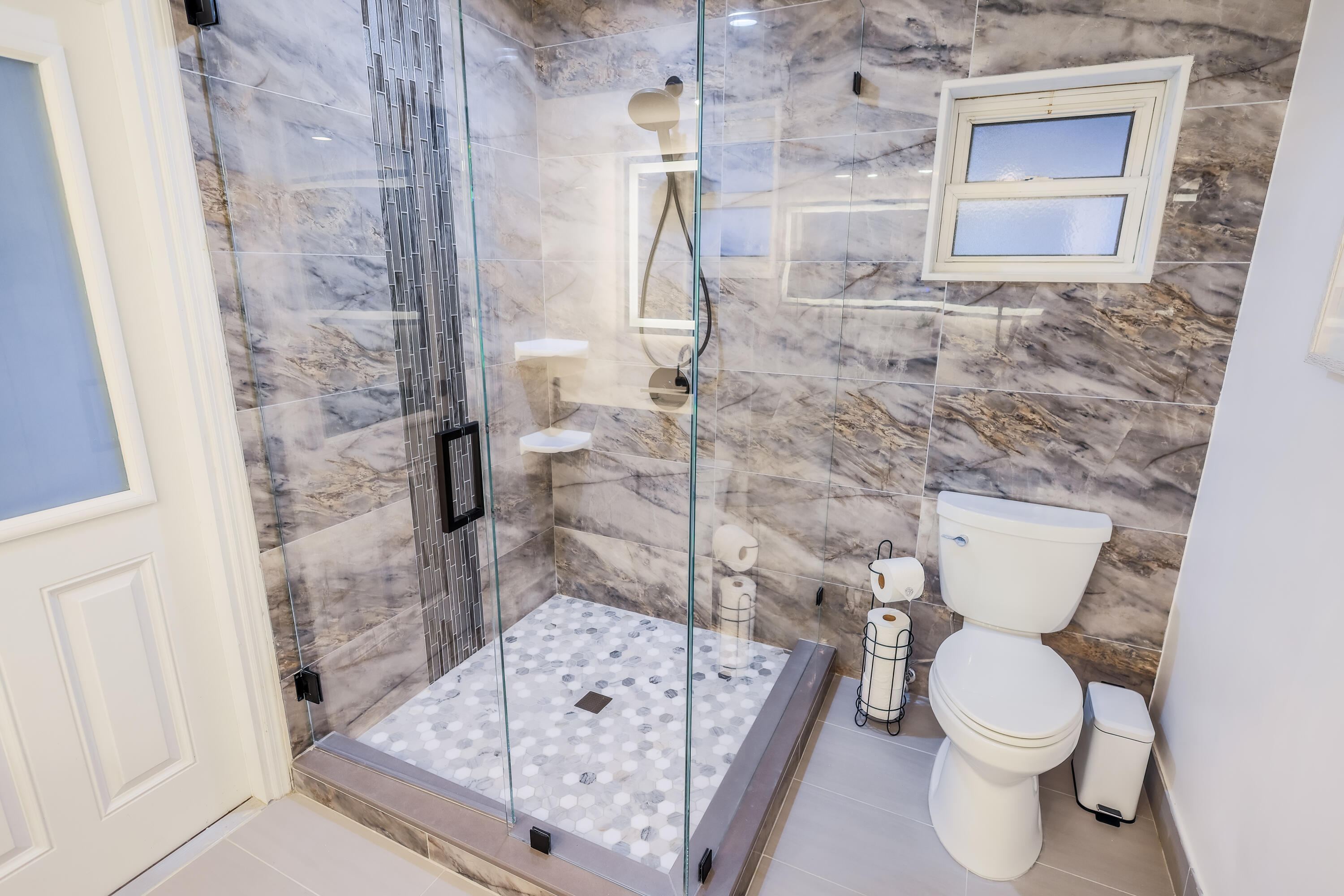 SHERWOOD PARK - Residential Lease