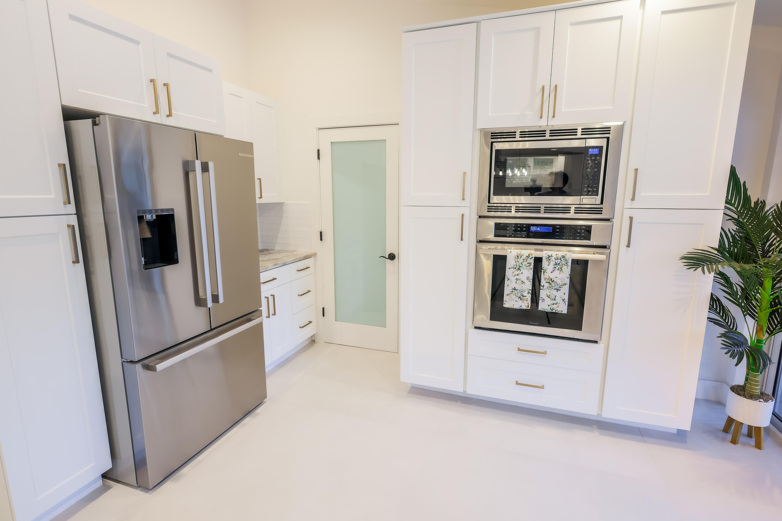 SHERWOOD PARK - Residential Lease