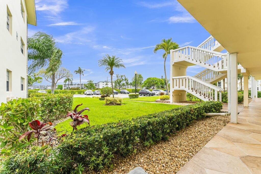 DORSET AT CENTURY VILLAGE CONDO - Residential