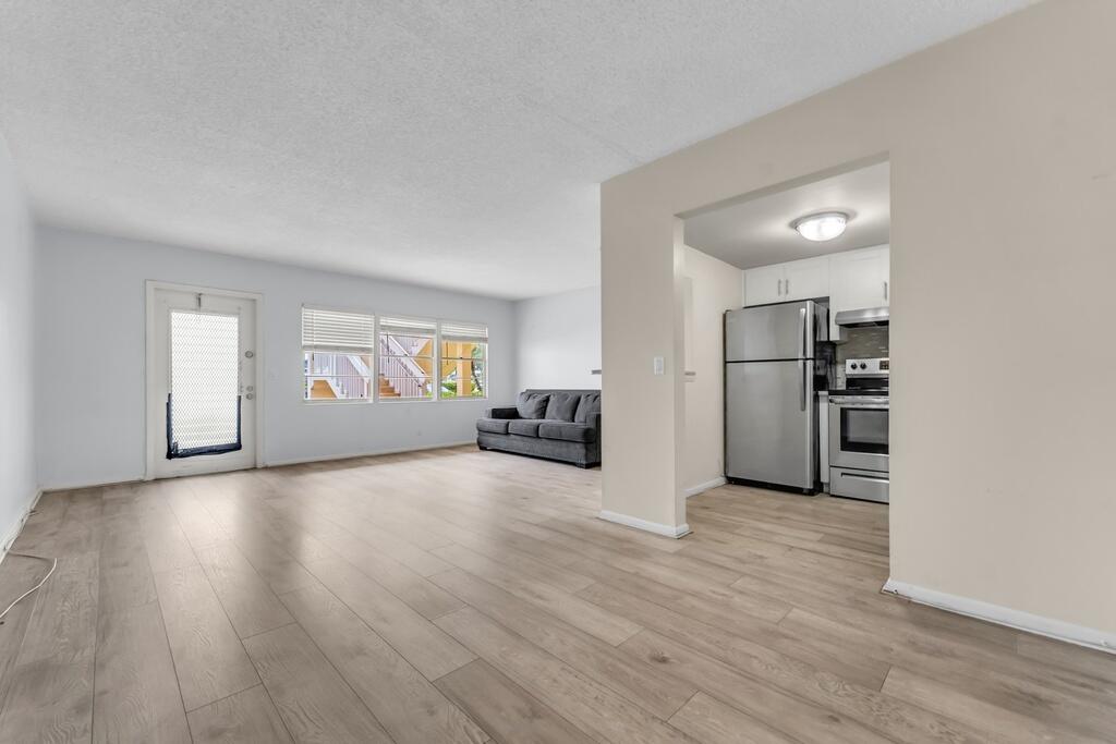 DORSET AT CENTURY VILLAGE CONDO - Residential