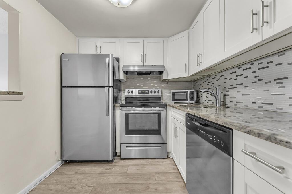 DORSET AT CENTURY VILLAGE CONDO - Residential