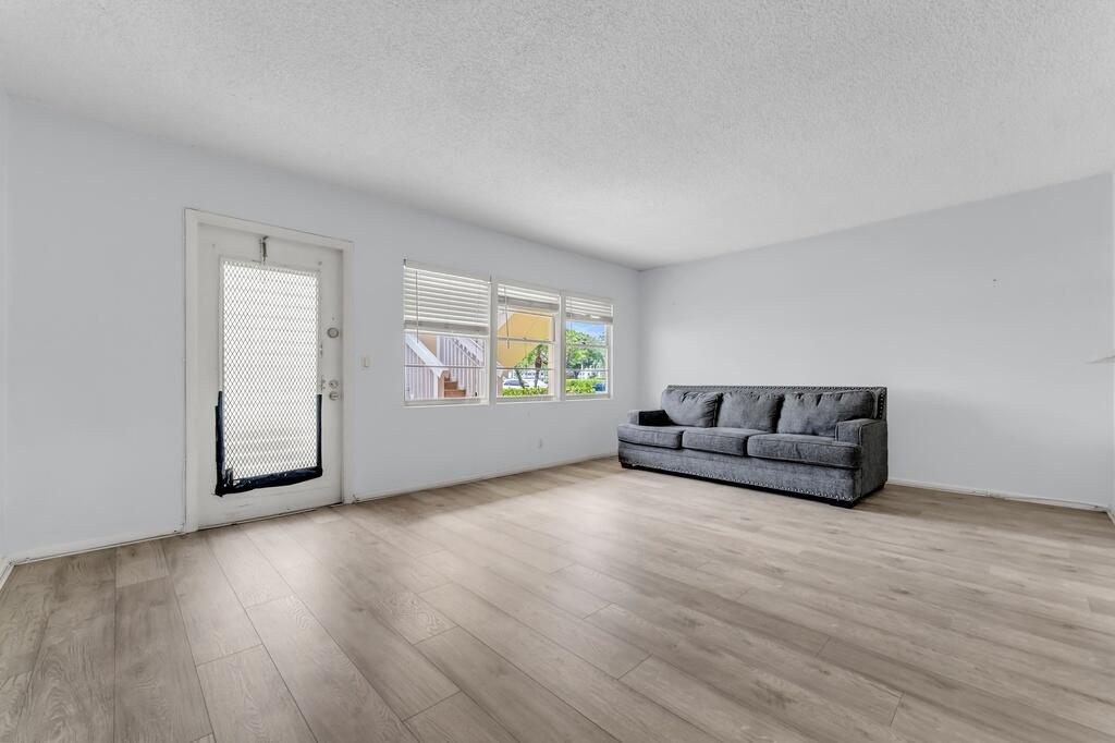 DORSET AT CENTURY VILLAGE CONDO - Residential