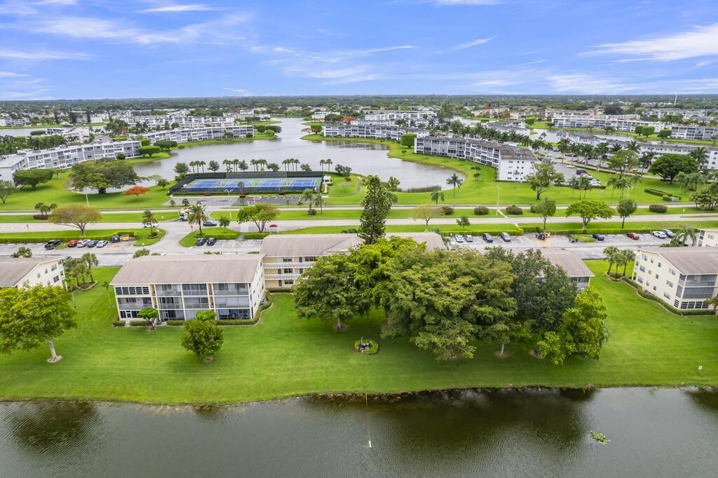 DORSET AT CENTURY VILLAGE CONDO - Residential