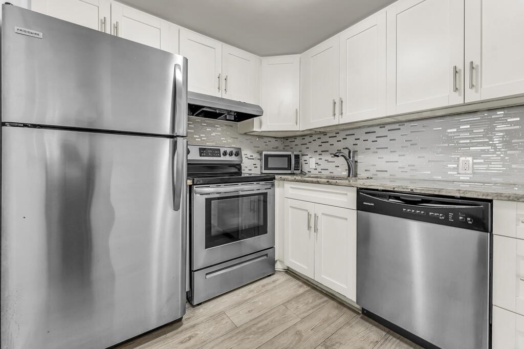DORSET AT CENTURY VILLAGE CONDO - Residential