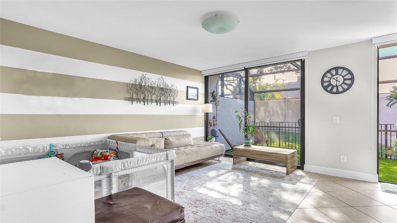 Villas Lakes - Residential