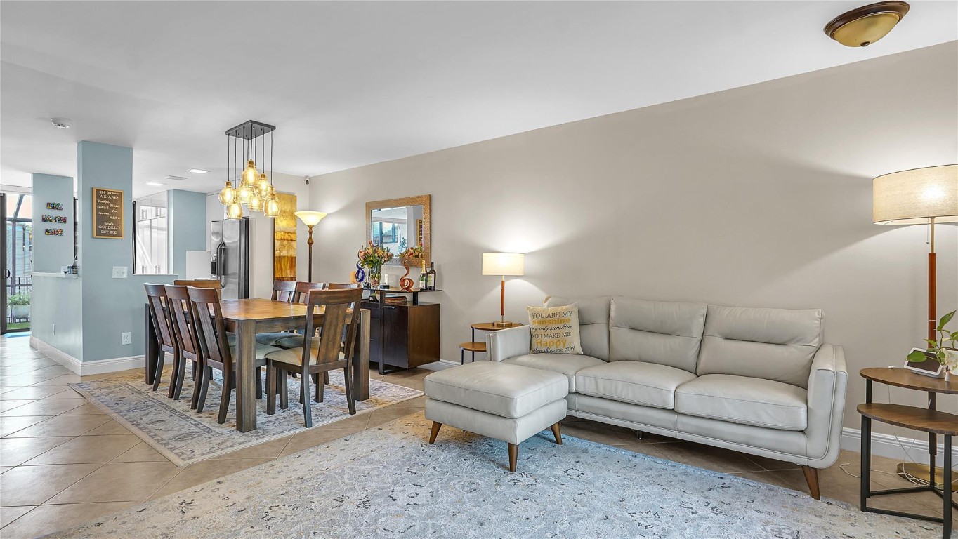 Villas Lakes - Residential
