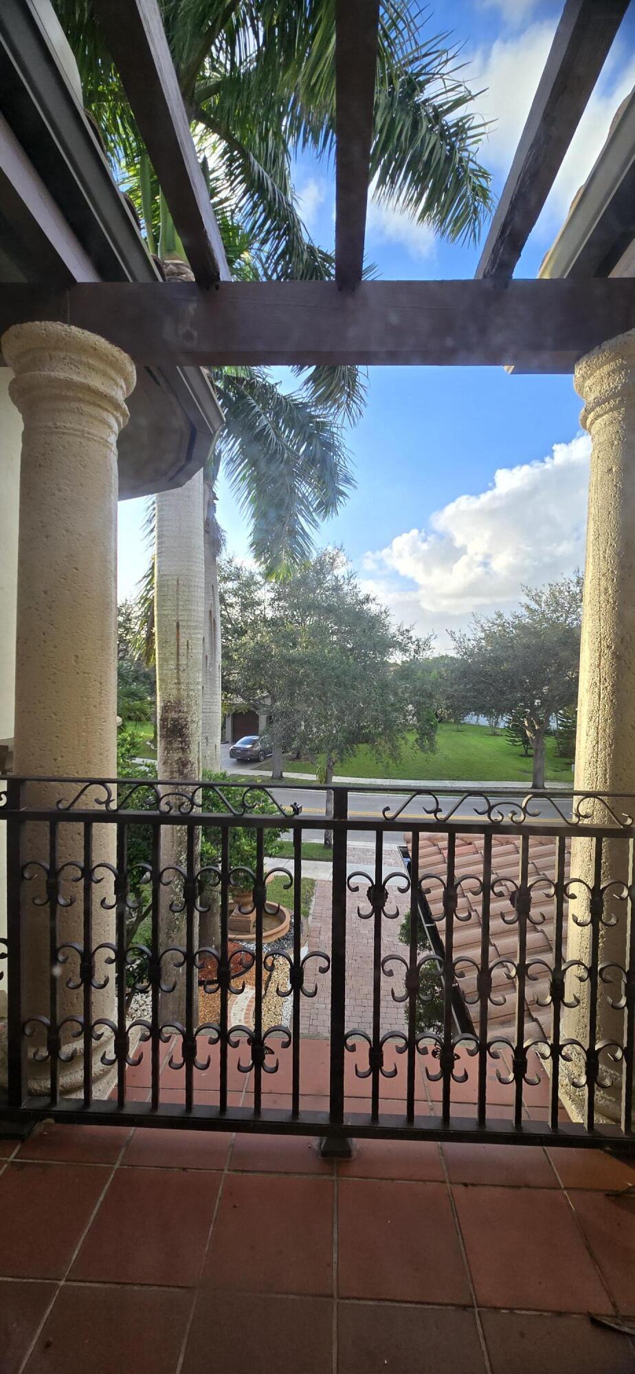 HERON BAY NORTHEAST - Residential Lease