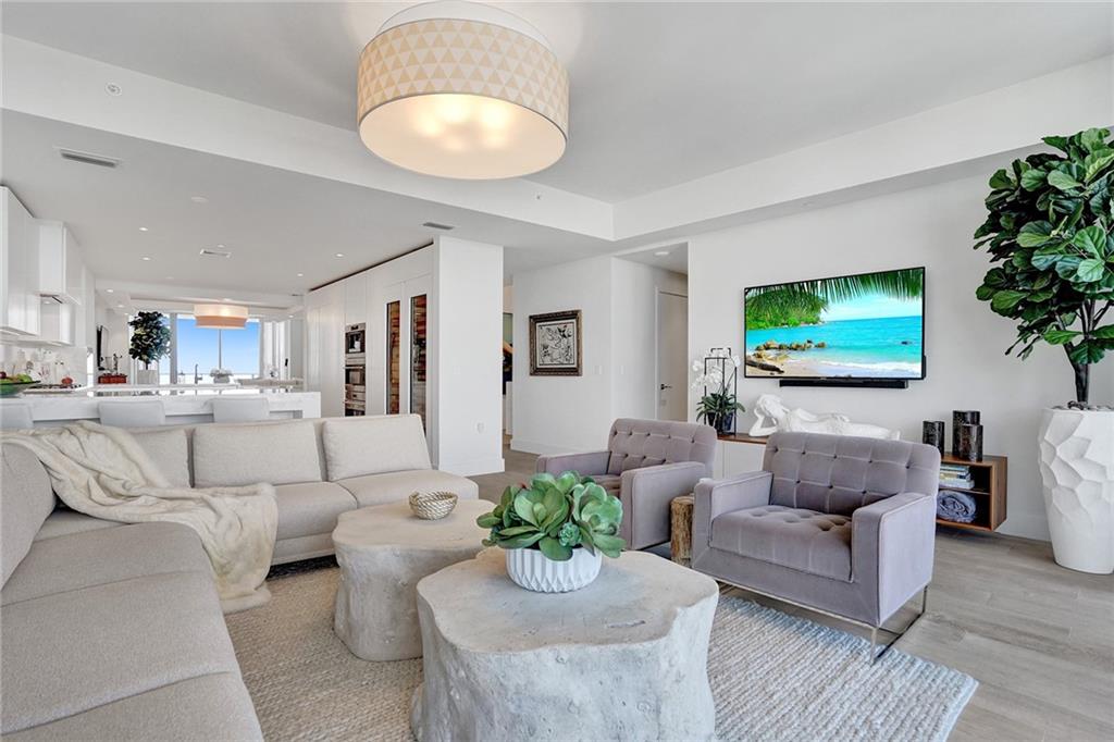 AUBERGE BEACH RESIDENCES - Residential