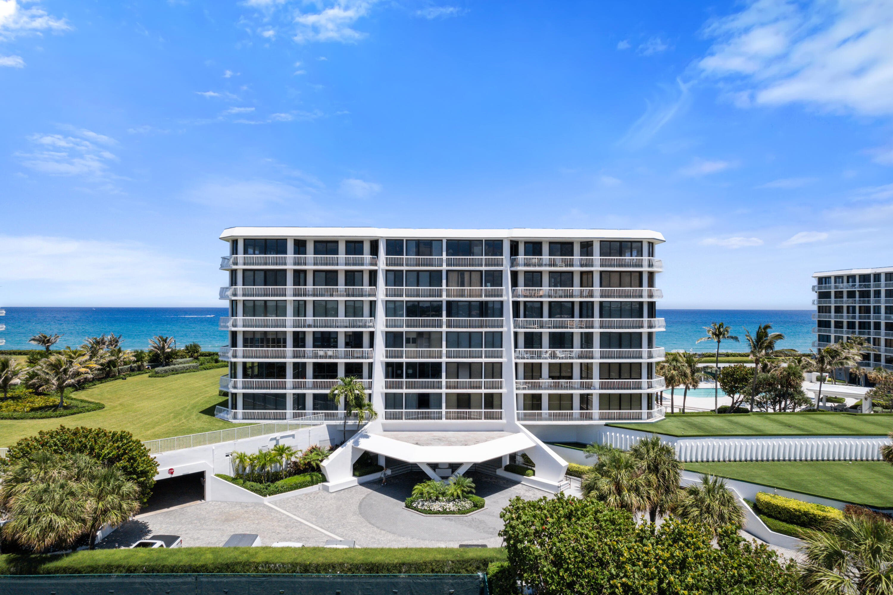TWENTY ONE HUNDRED CONDO - Residential