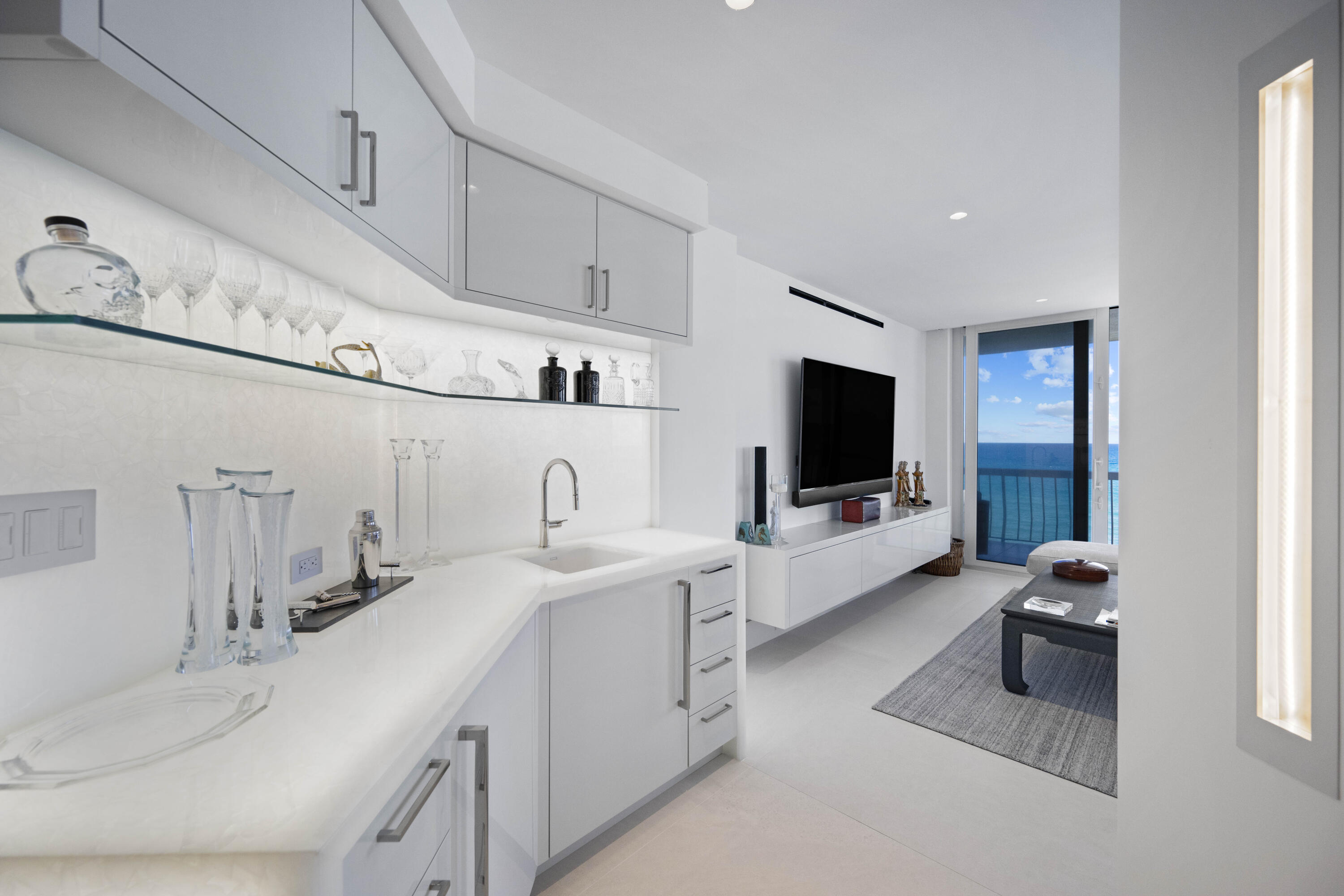 TWENTY ONE HUNDRED CONDO - Residential