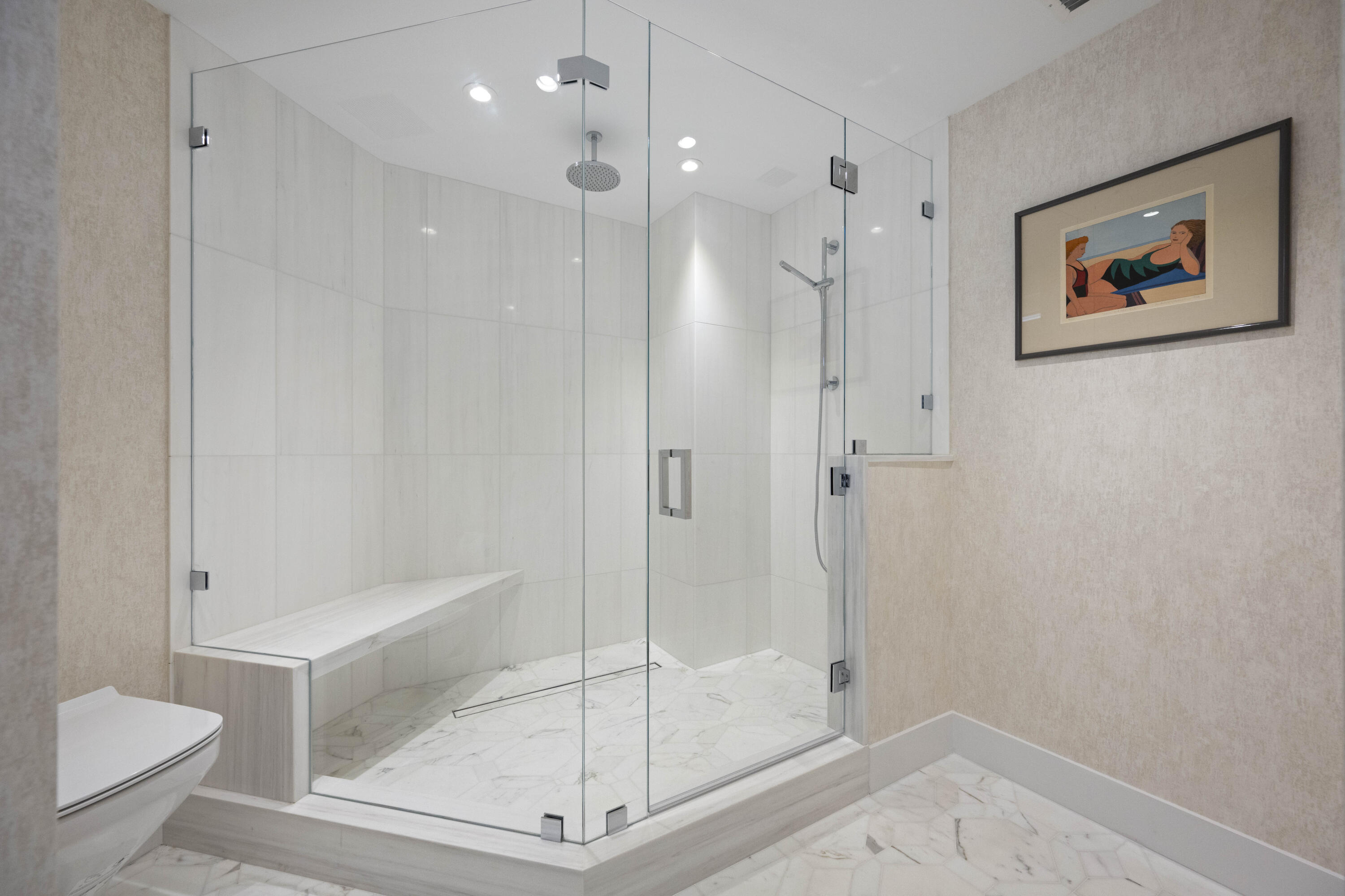 TWENTY ONE HUNDRED CONDO - Residential