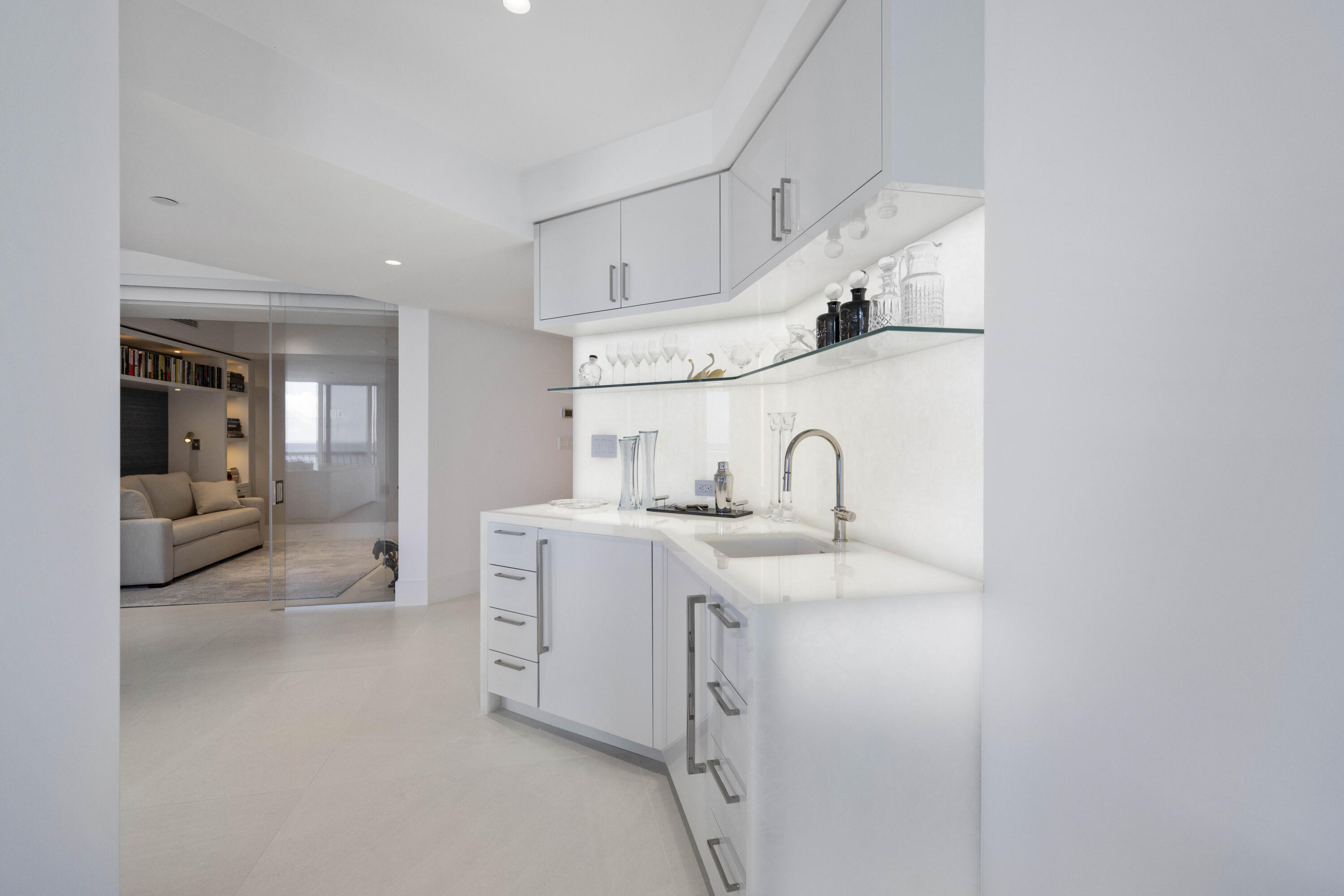 TWENTY ONE HUNDRED CONDO - Residential